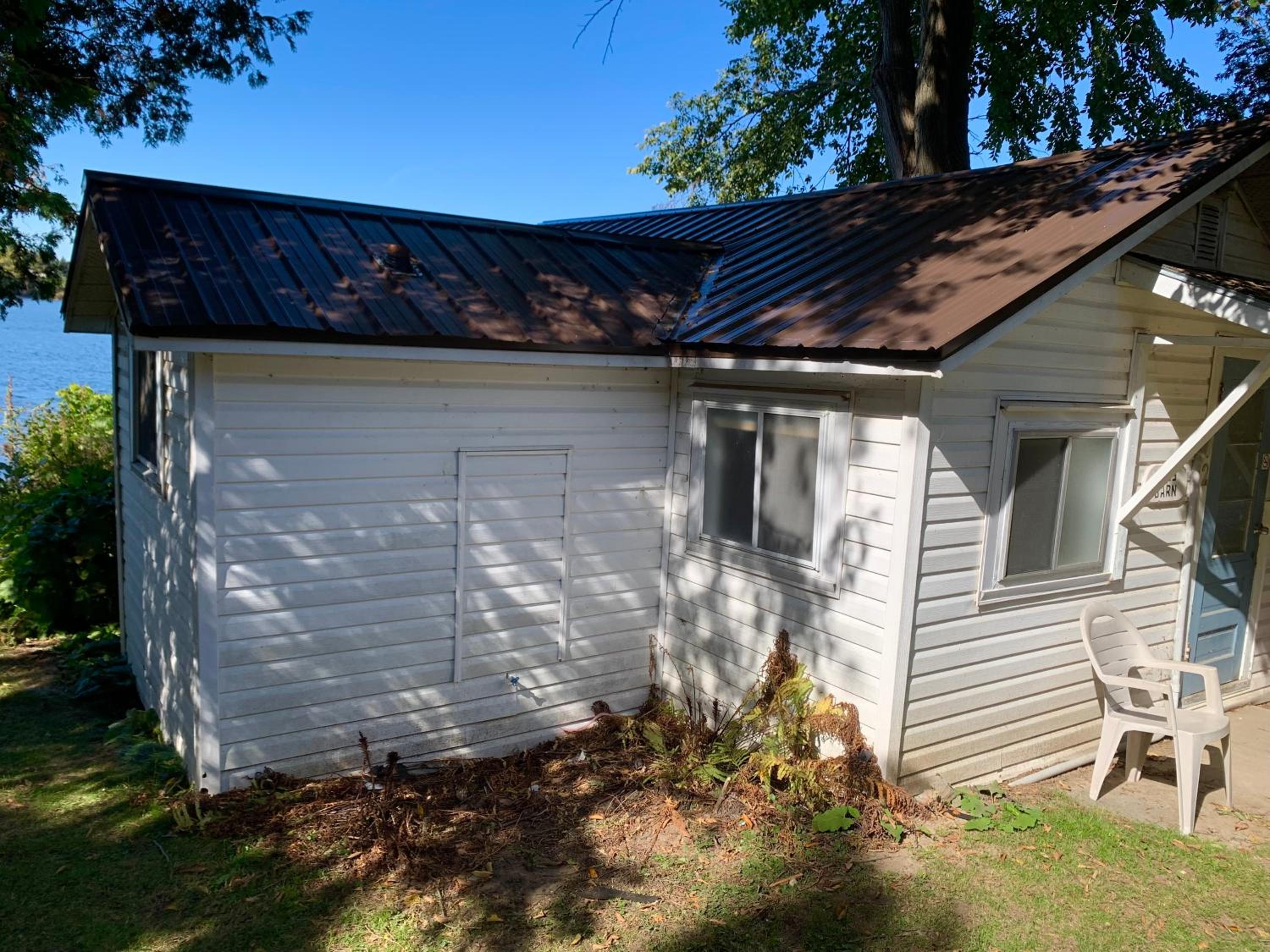 Merland Park Cottages and Motel