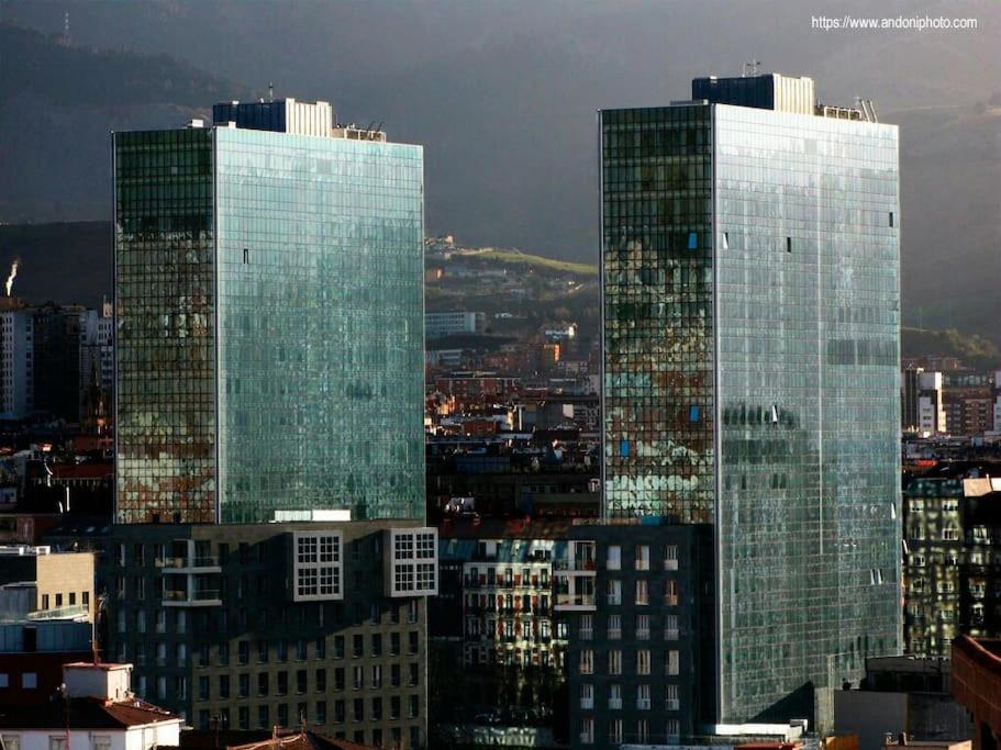 Exclusivo espacio - Parking Gratis