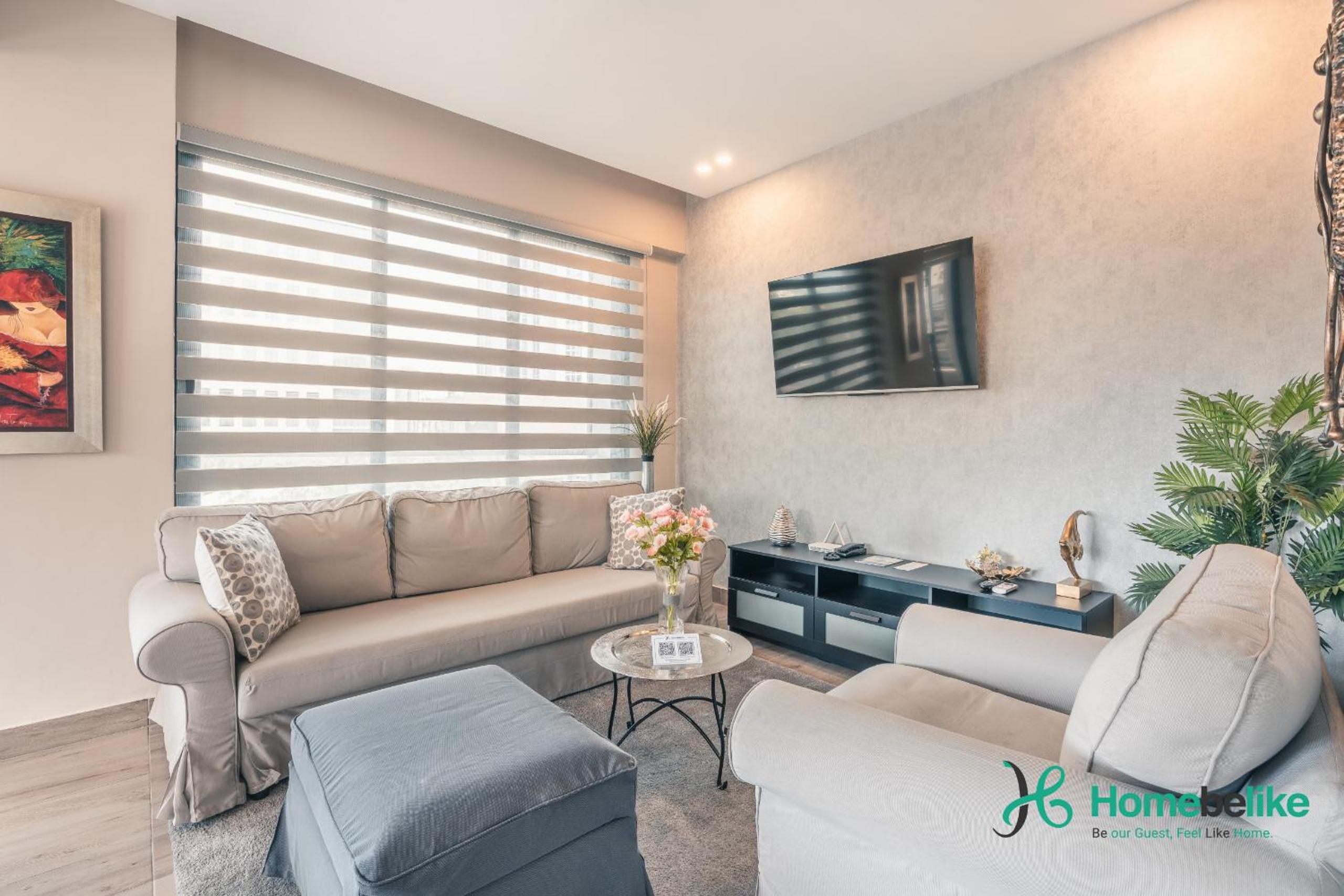 Santo Domingo Apartment with Pool, Gym & Free Parking view 3