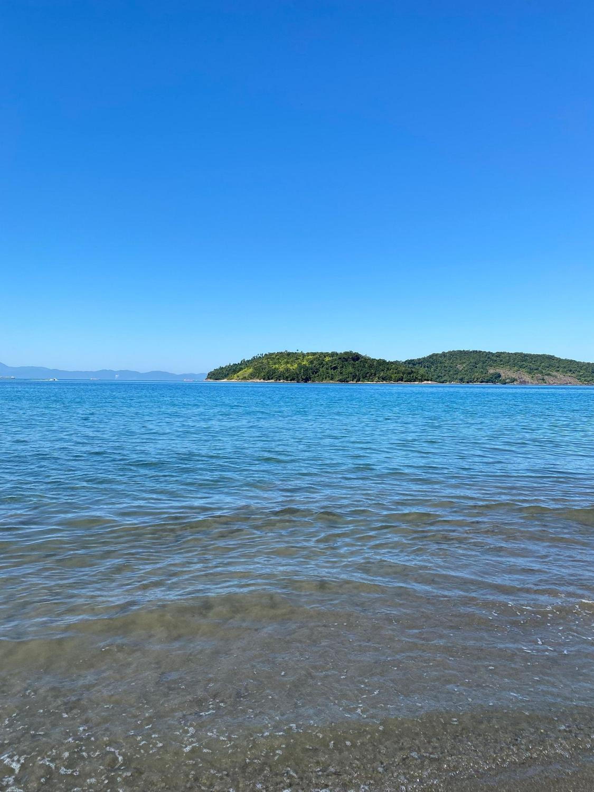 Rest and barbecue by the sea