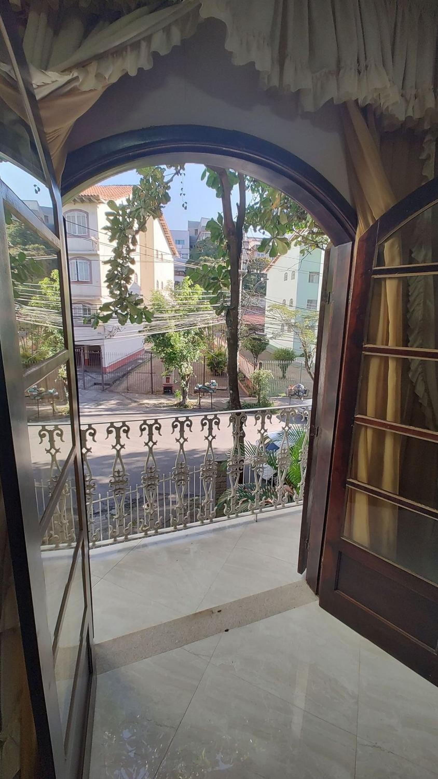 Apto completo 2 quartos garagem Jardim Amália VR RJ