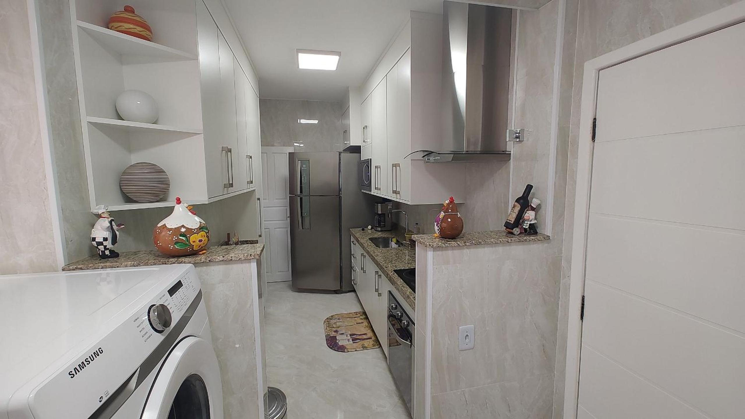 Apto completo 2 quartos garagem Jardim Amália VR RJ