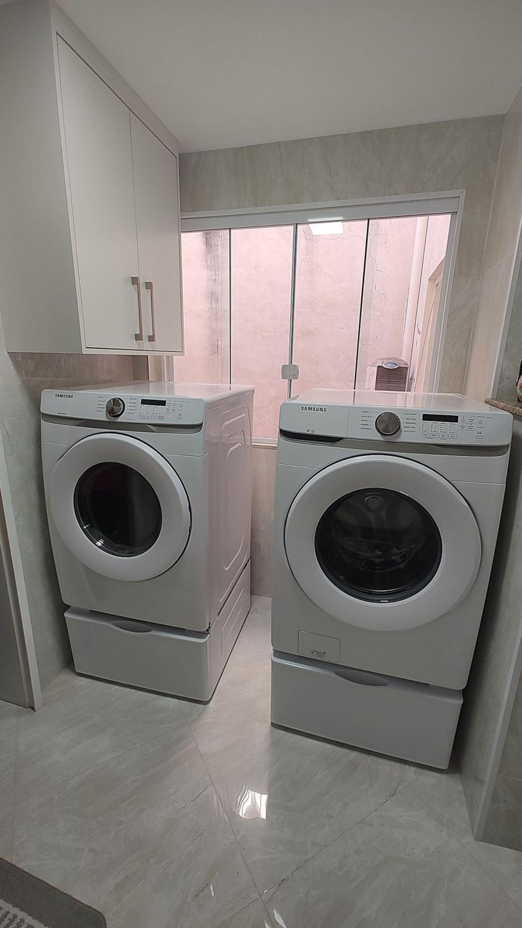 Apto completo 2 quartos garagem Jardim Amália VR RJ