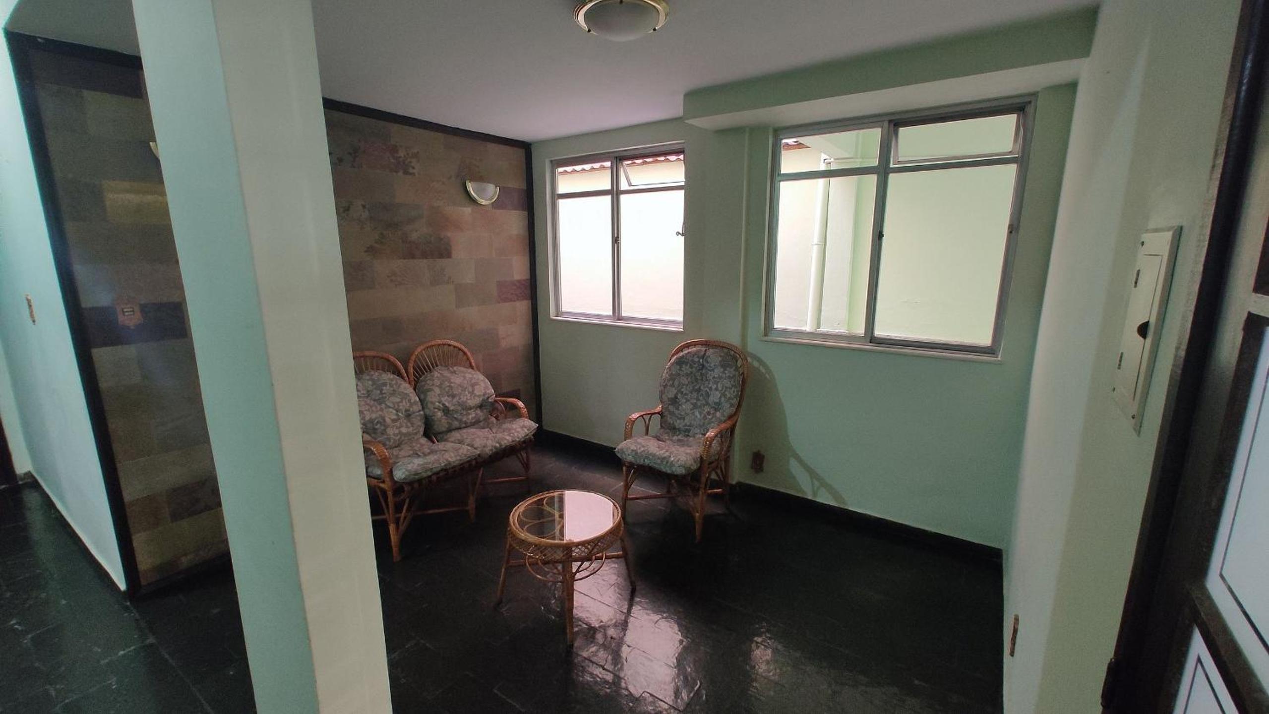 Apto completo 2 quartos garagem Jardim Amália VR RJ