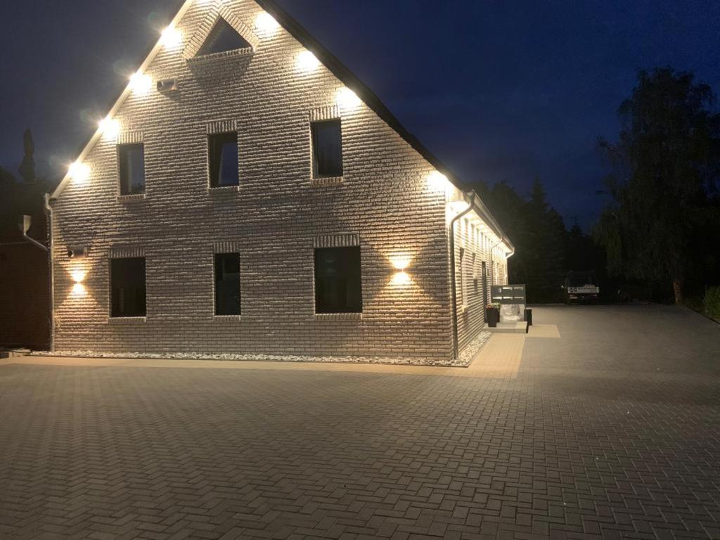 Schneider Apartments