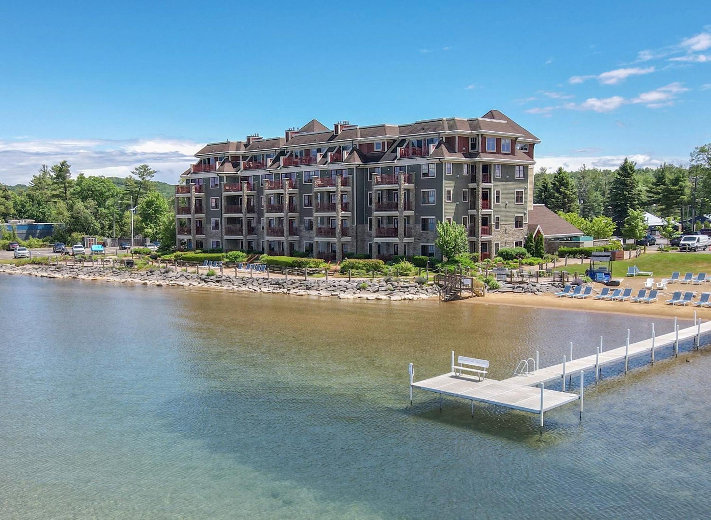 Tamarack Lodge