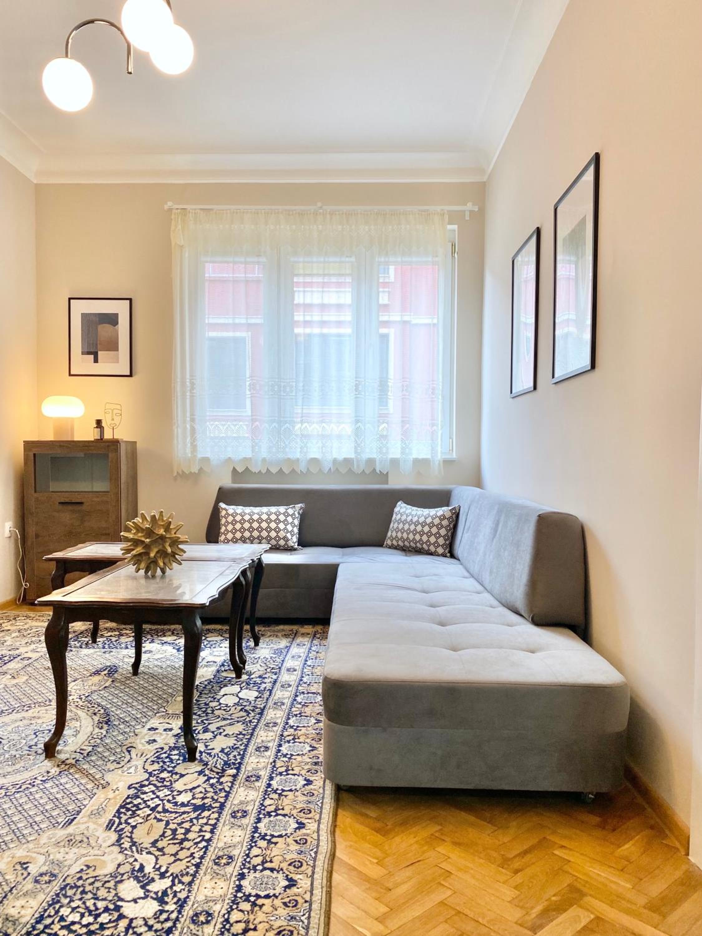 Top Centre Sofia Apartment for 6 Guests