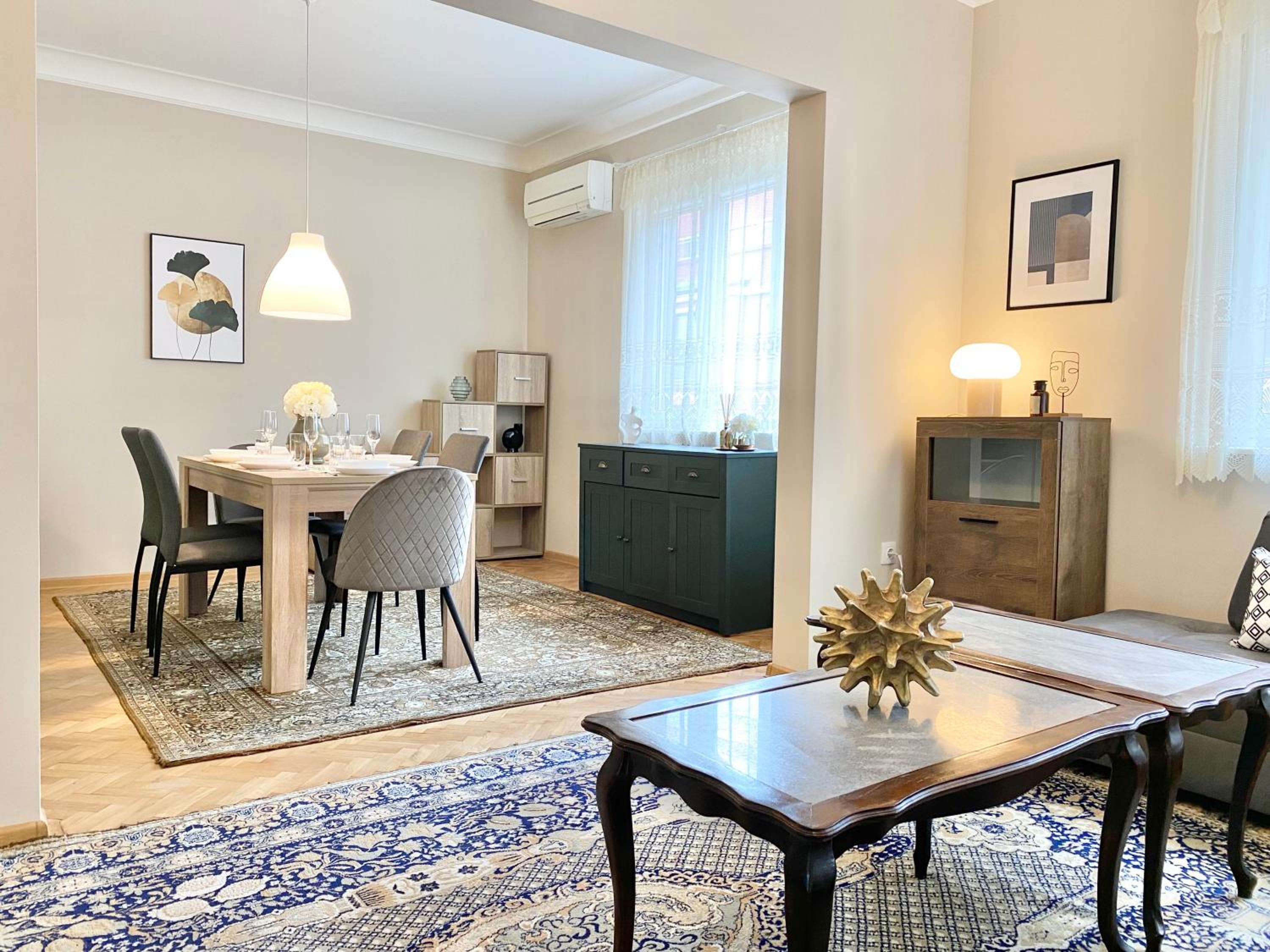 Top Centre Sofia Apartment for 6 Guests