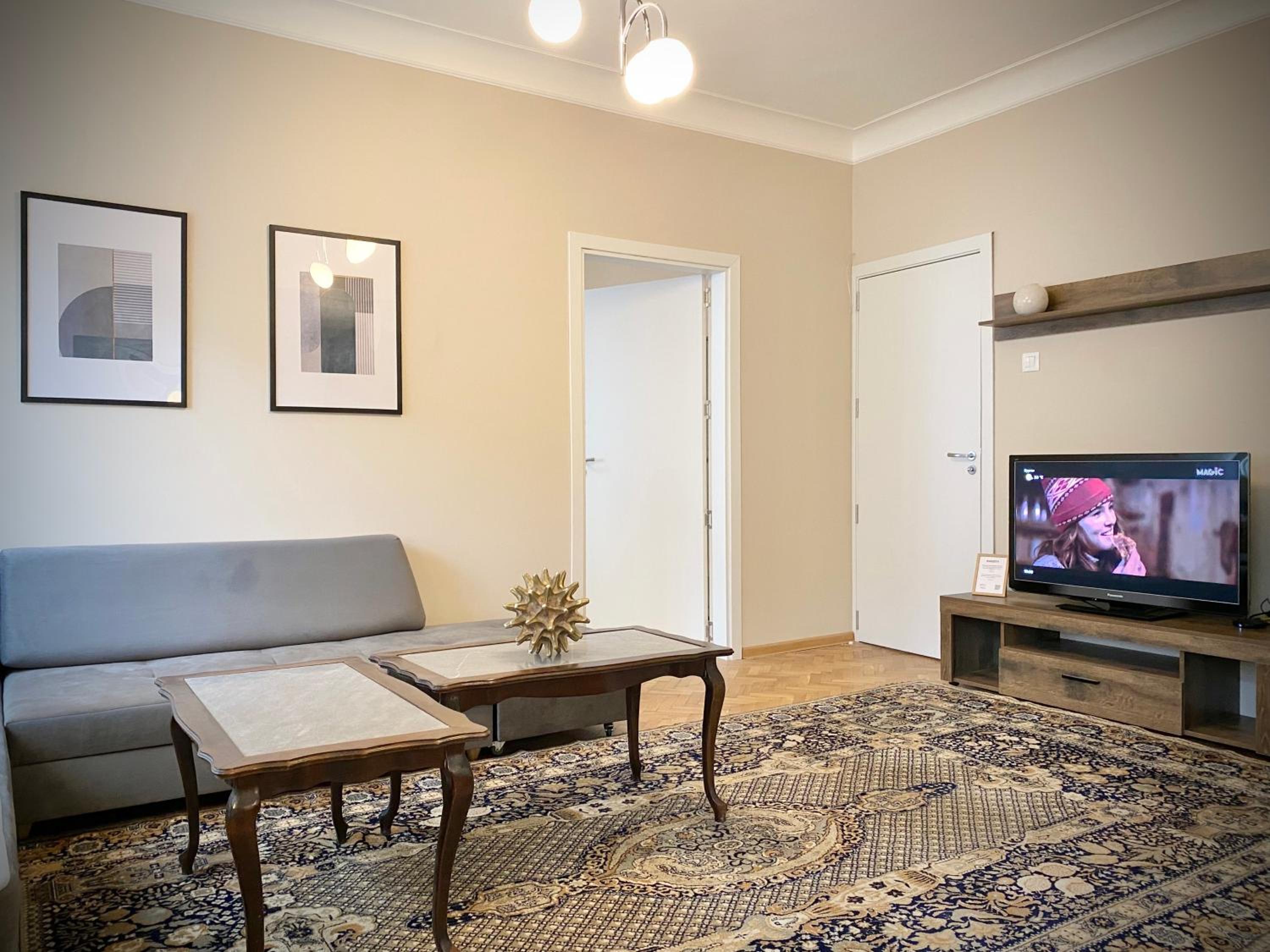 Top Centre Sofia Apartment for 6 Guests