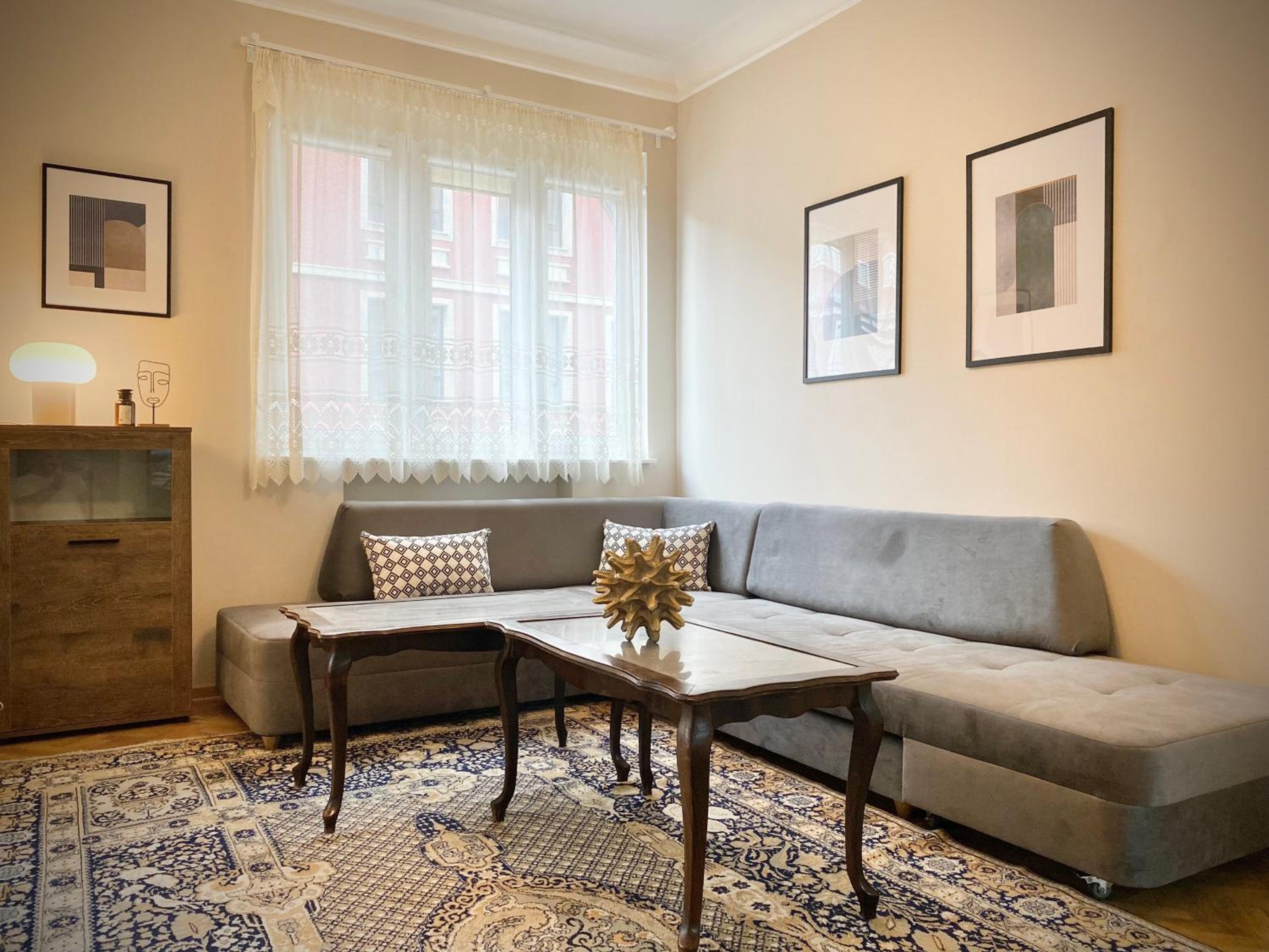 Top Centre Sofia Apartment for 6 Guests