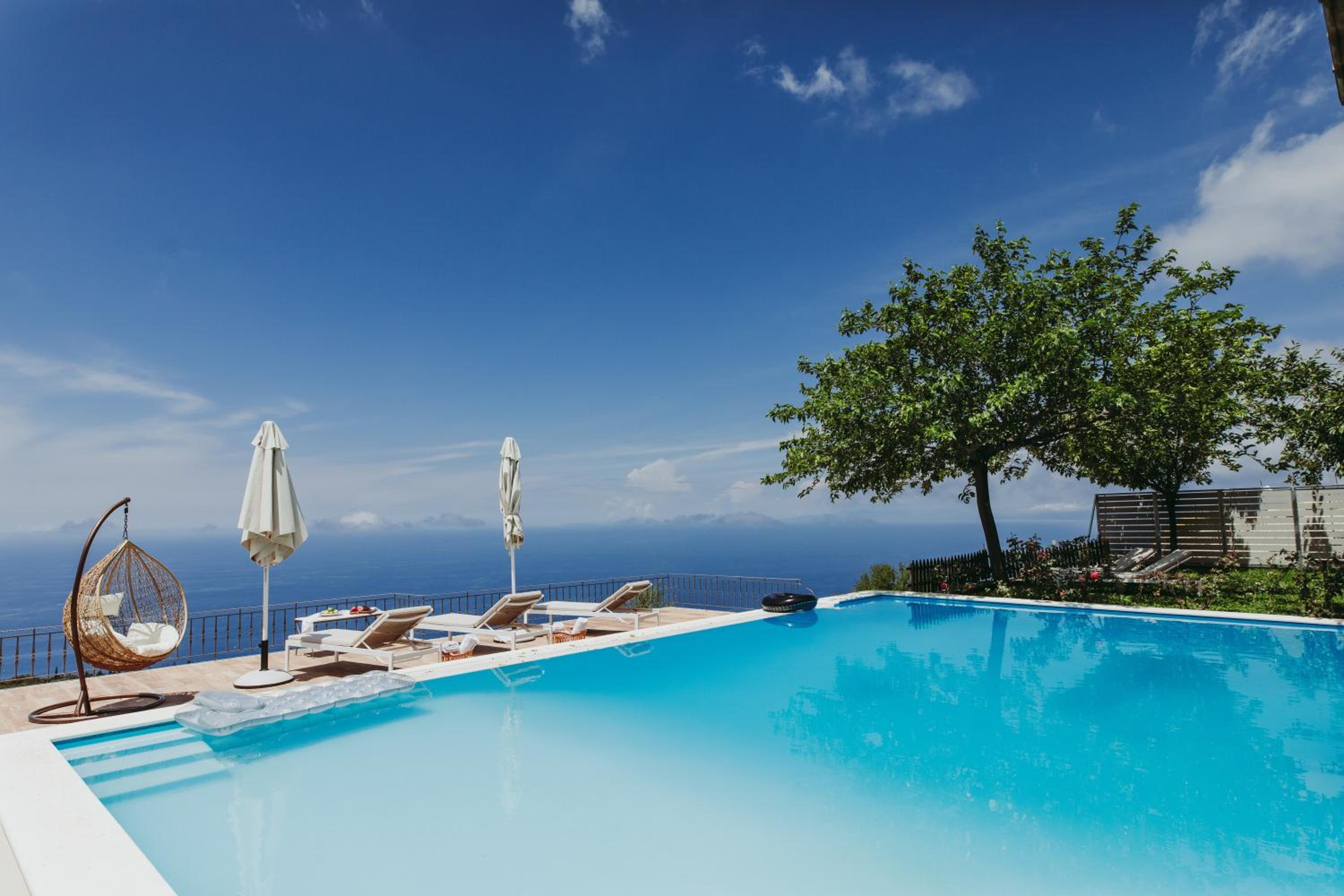 Carmel Villas