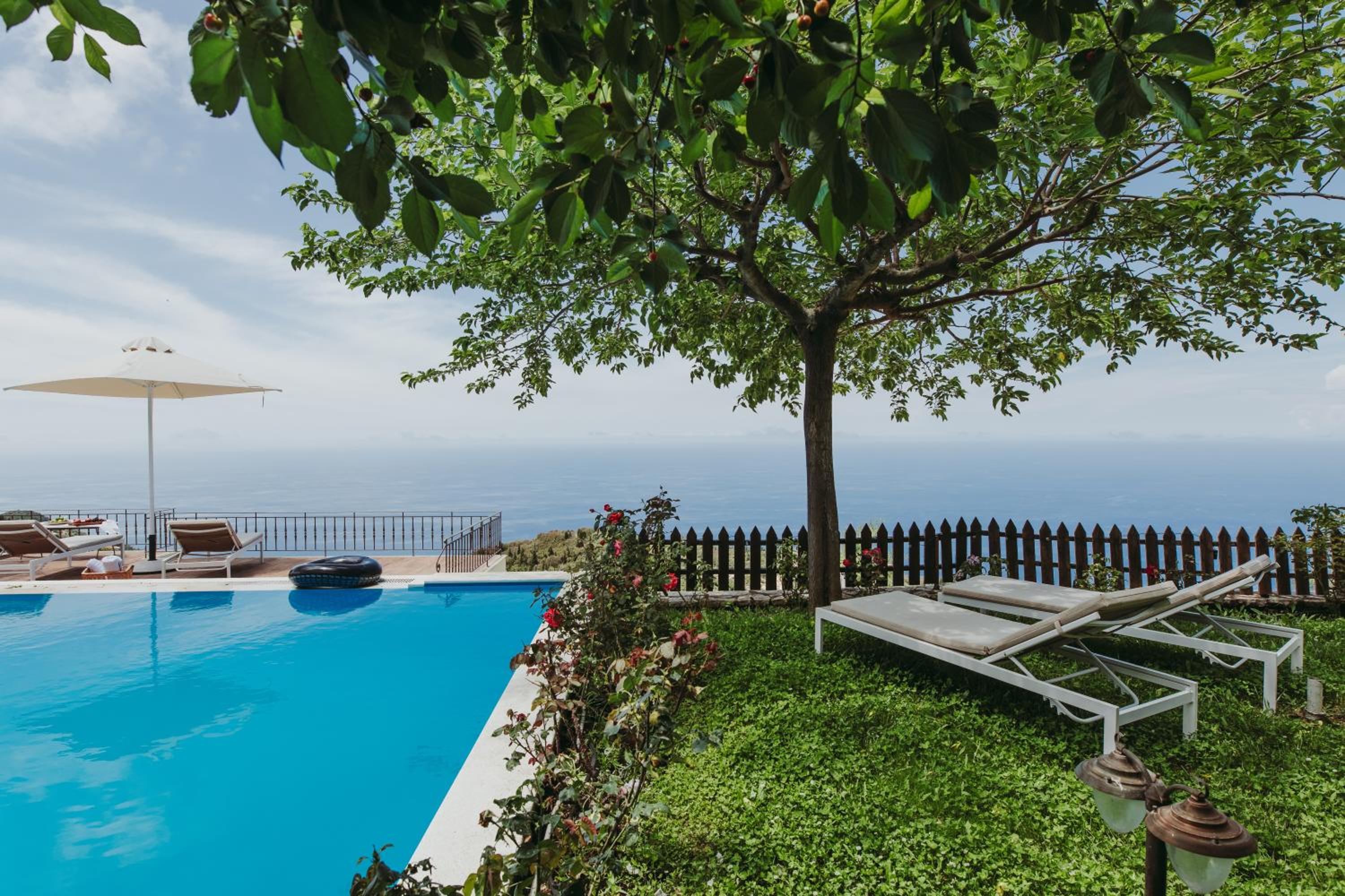 Carmel Villas
