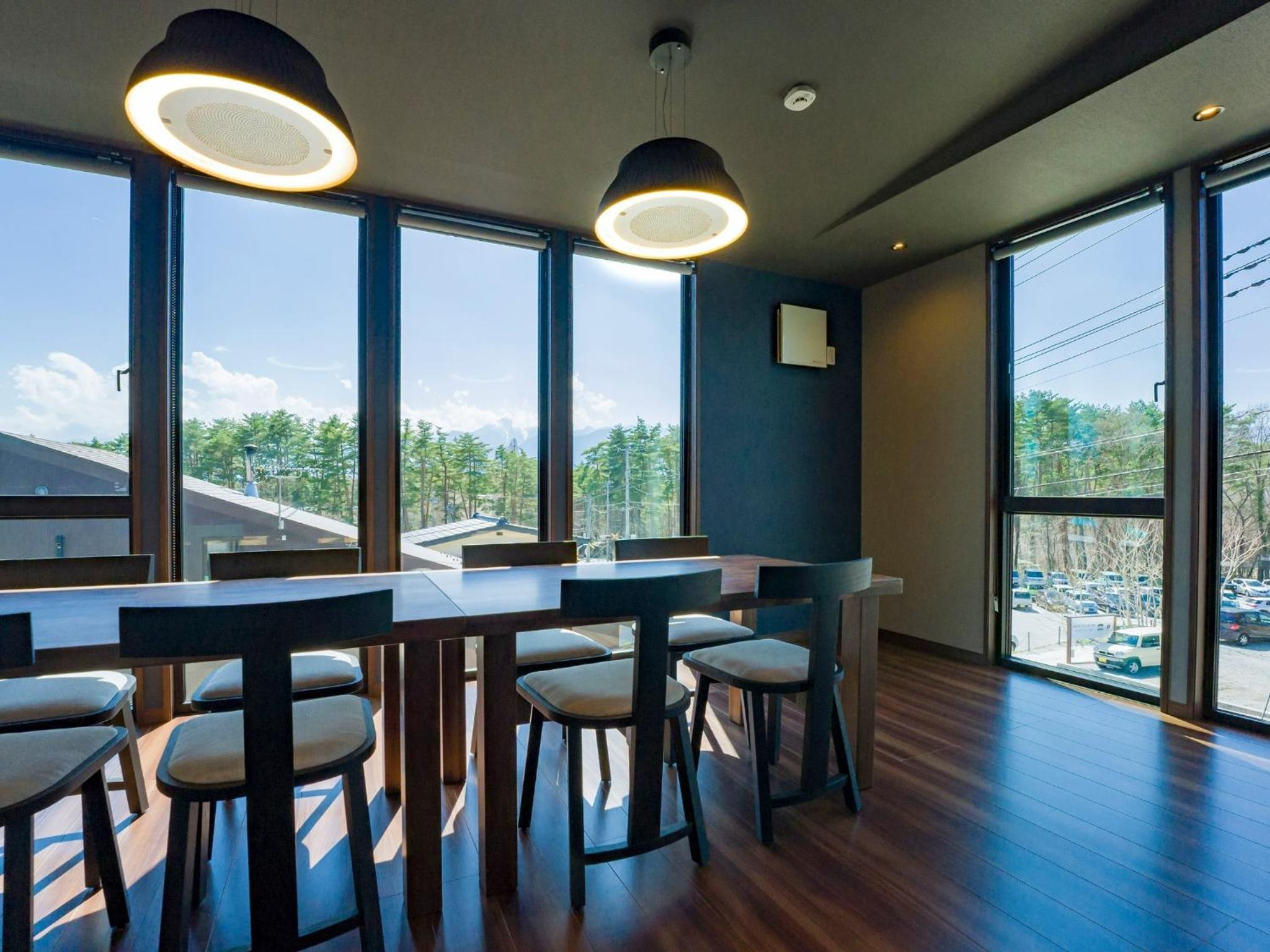 meeting & event spaces