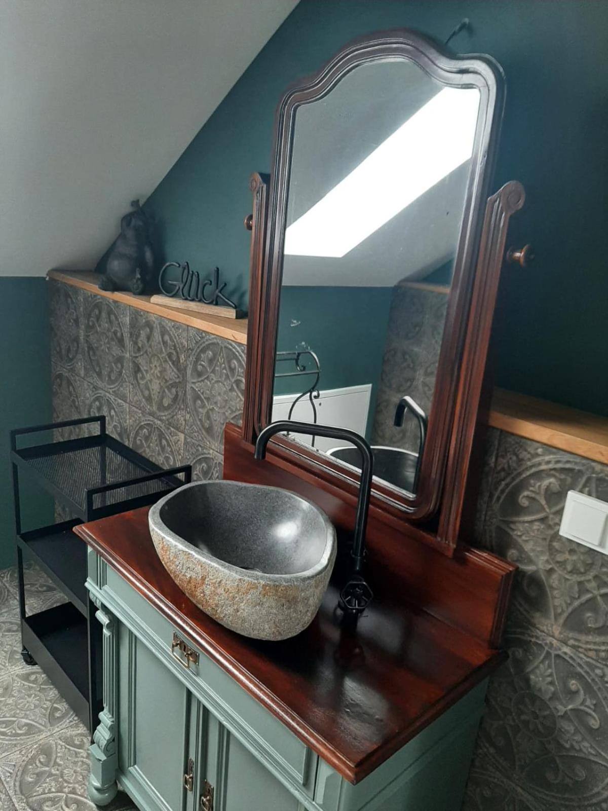 Landliebe, Ferienhaus, 3 Schlafzimmer mit Sauna und Outdoor Whirlpool