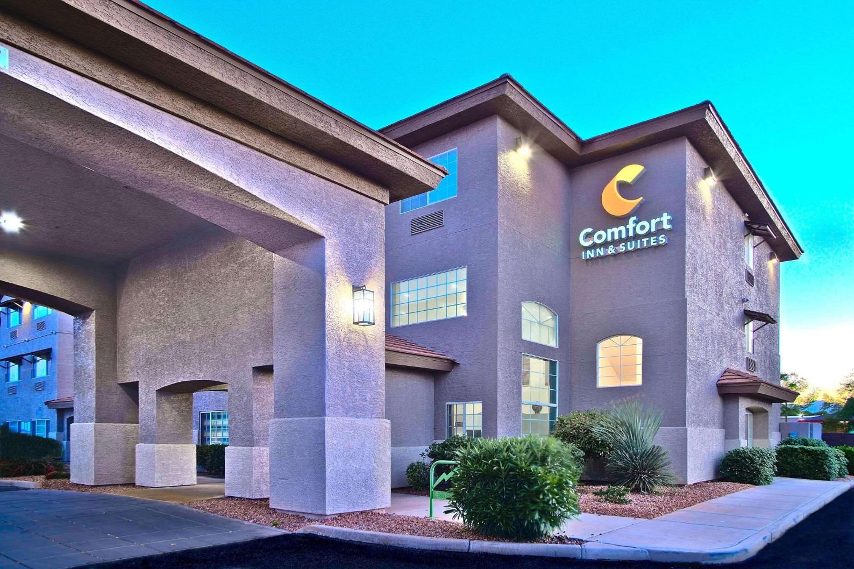 Sierra Vista Vacations - Comfort Inn  Suites Sierra Vista near Ft Huachuca - Property Image 1