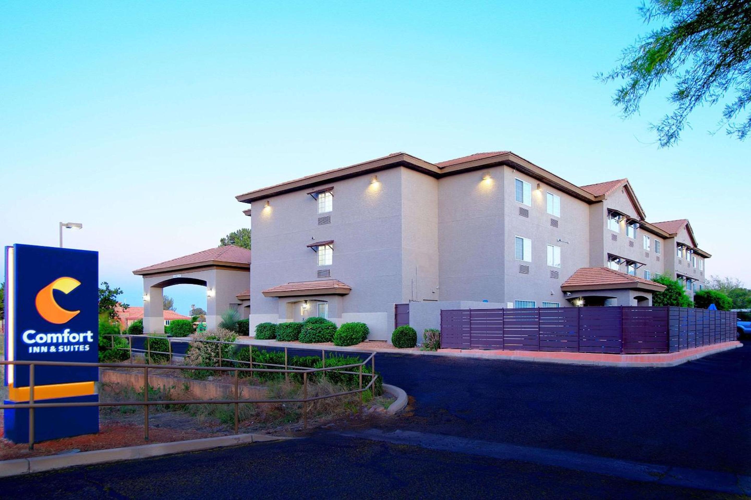 Sierra Vista Vacations - Comfort Inn  Suites Sierra Vista near Ft Huachuca - Property Image 11