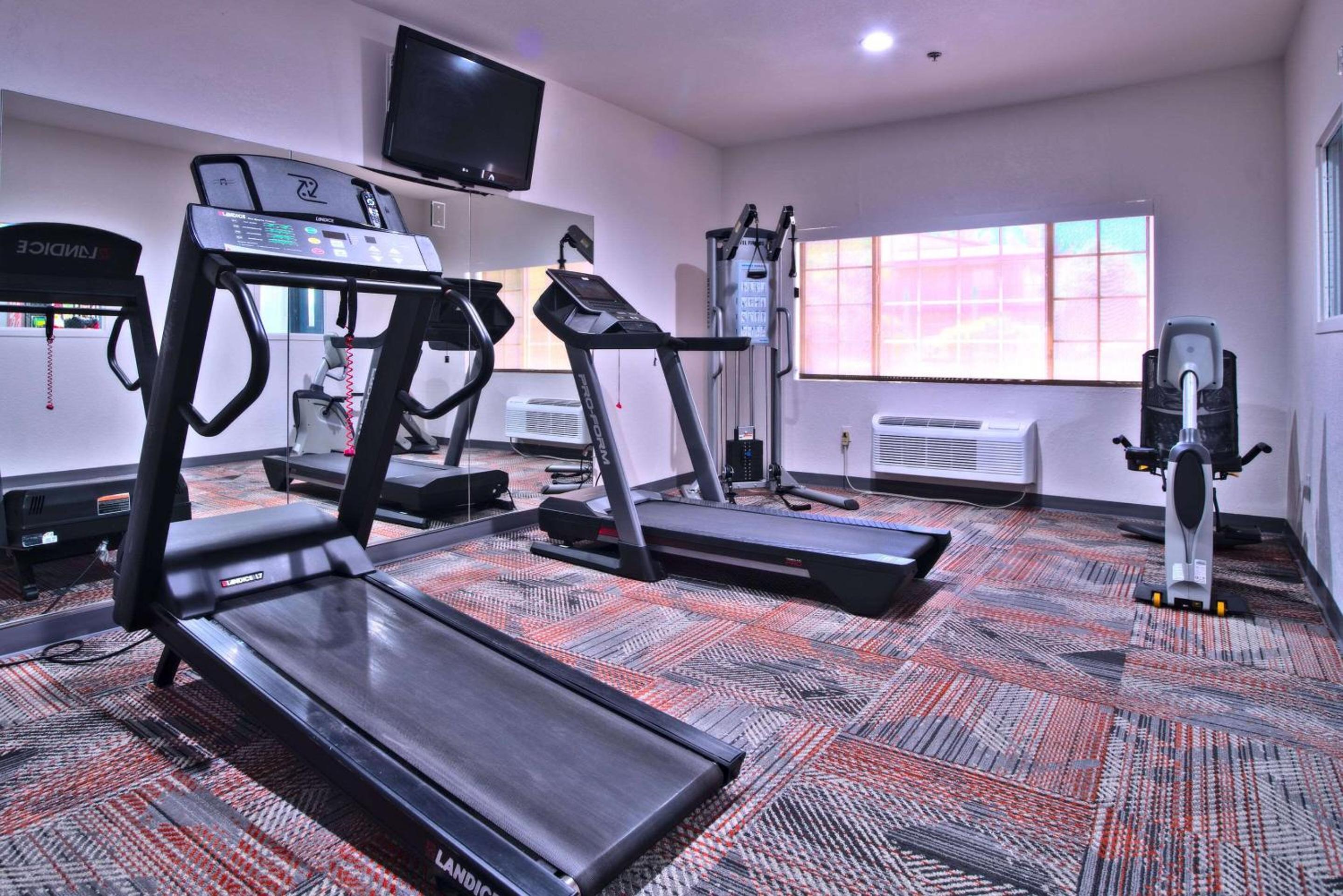 Sierra Vista Vacations - Comfort Inn  Suites Sierra Vista near Ft Huachuca - Property Image 2