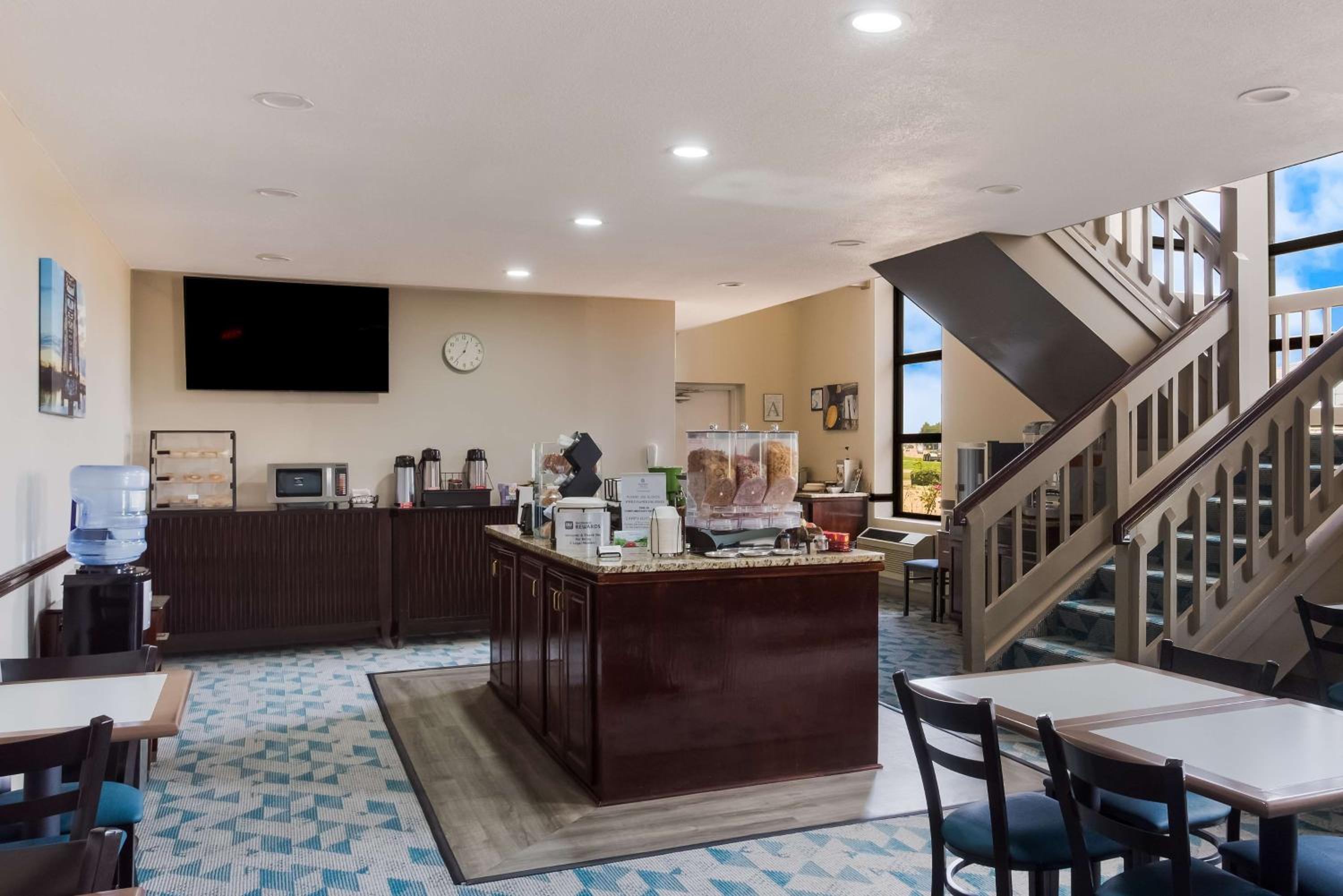 SureStay Plus Hotel by Best Western Greenwood, Foto 12