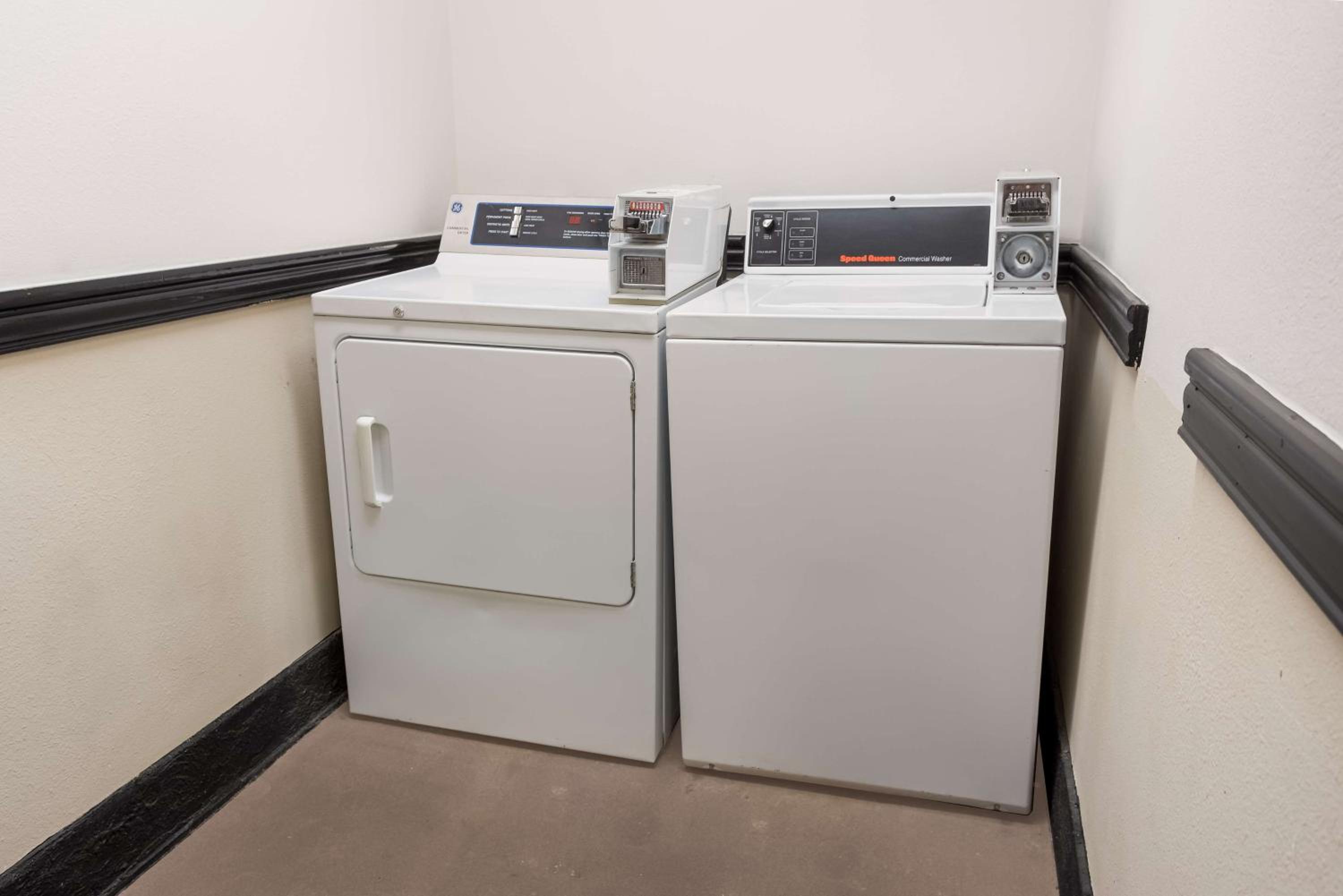 SureStay Plus Hotel by Best Western Greenwood, Foto 31