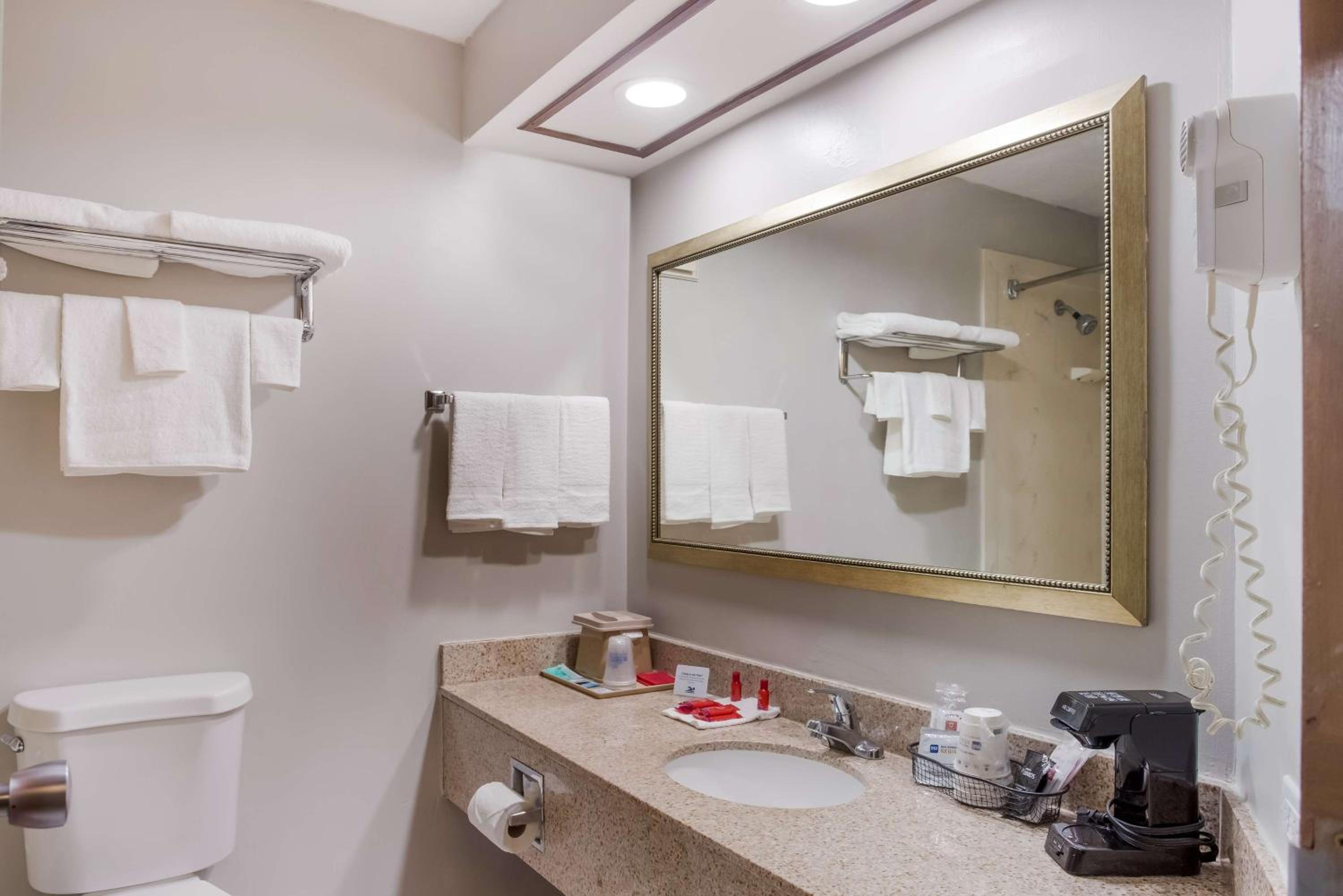 SureStay Plus Hotel by Best Western Greenwood