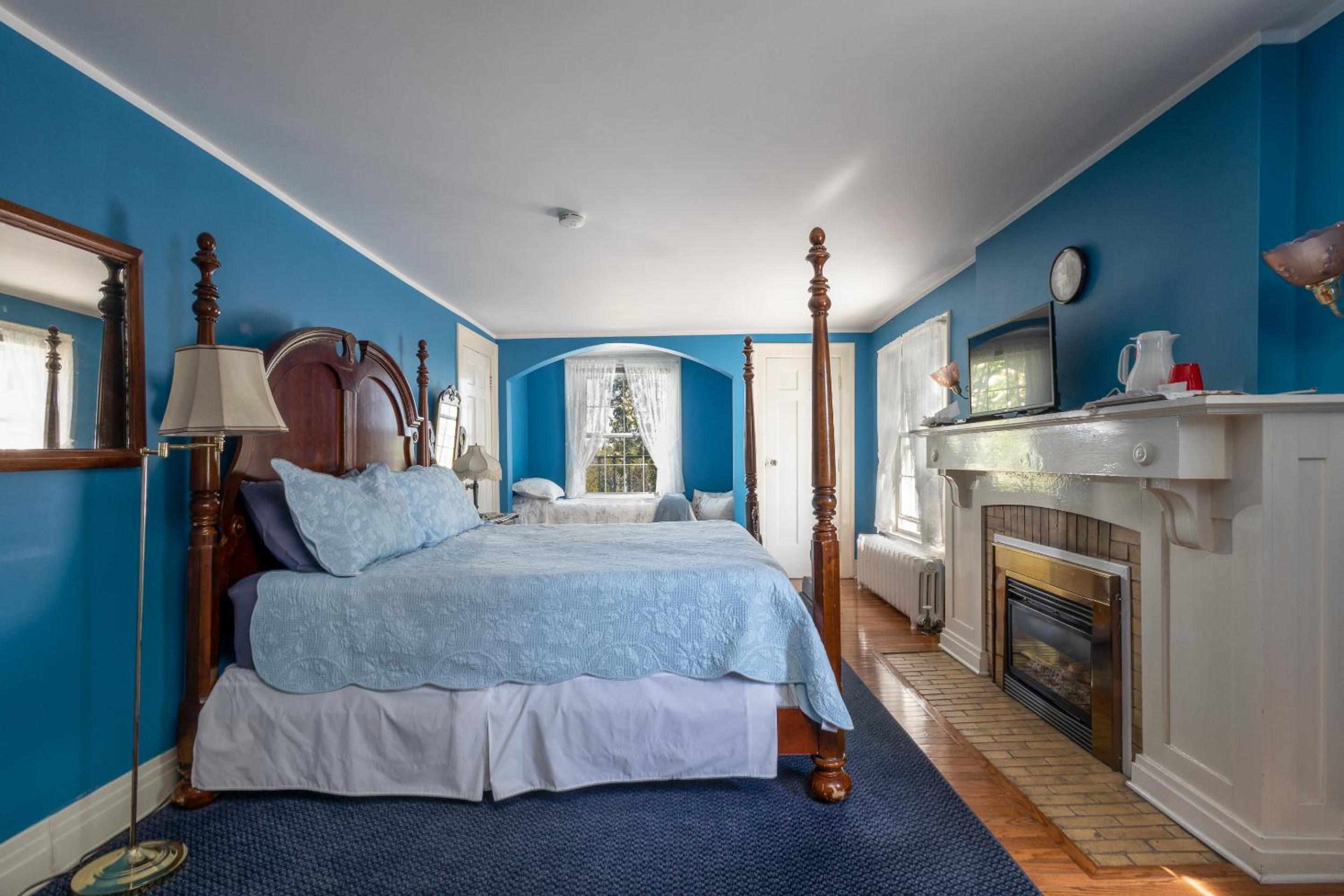 Chestnut Inn