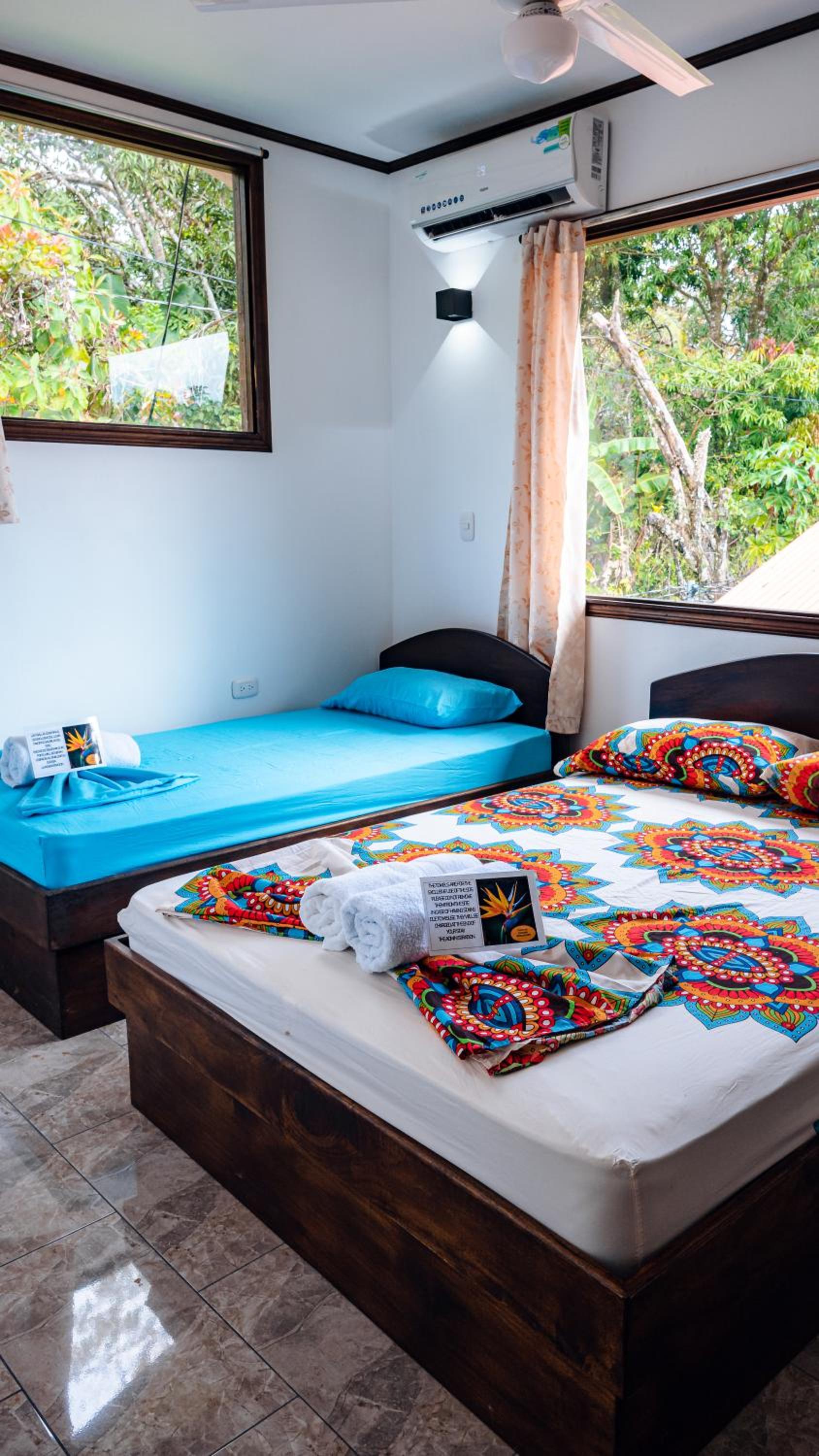FLOR DE PARAISO BUNGALOWS