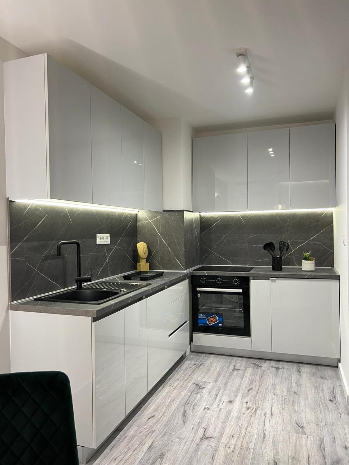 Tao Apartment, Sarajevo - Free Parking & Private Garage