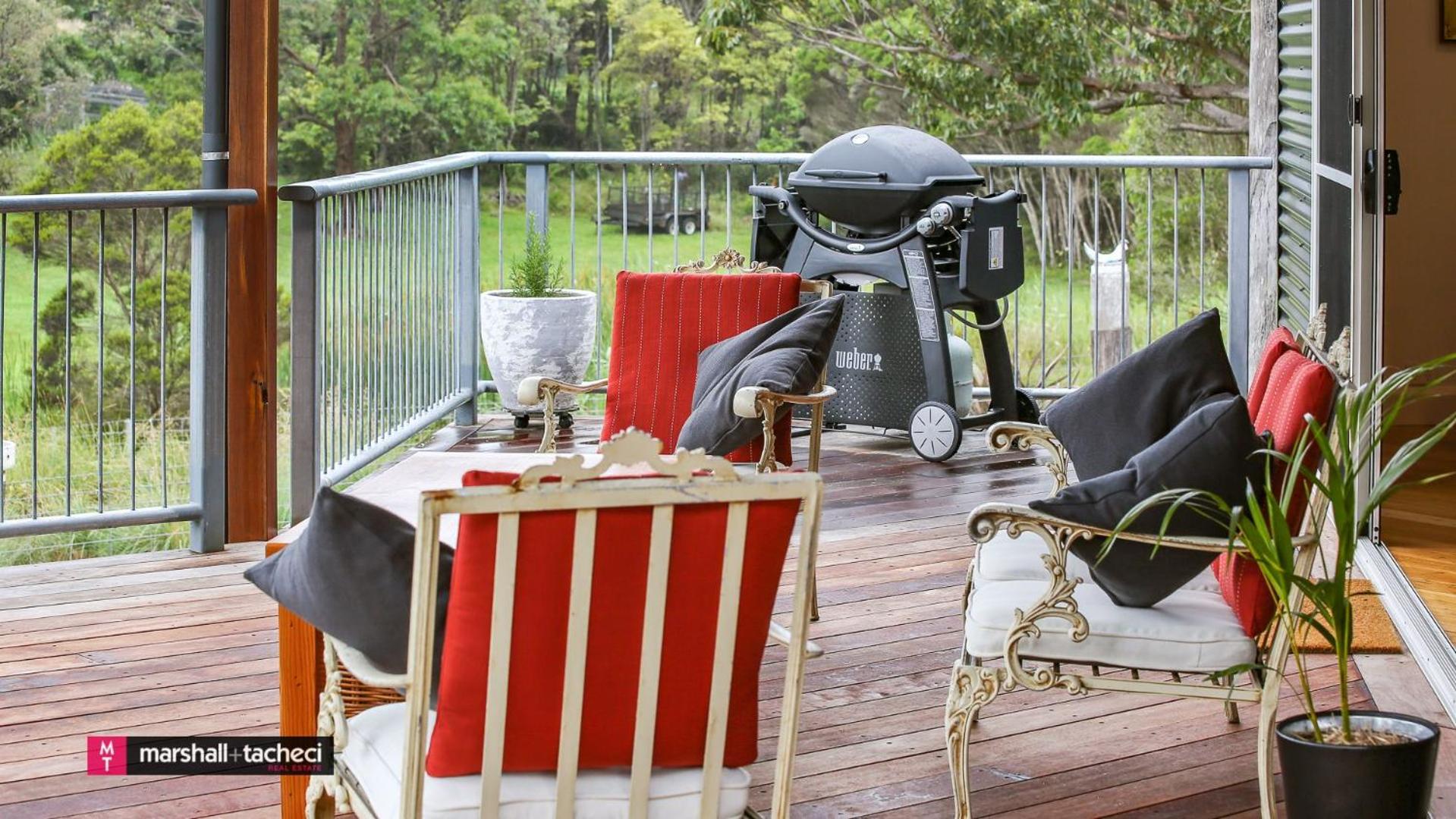 Baraga Sanctuary holiday house, Bermagui Barragga Bay Linen & Wifi Provided