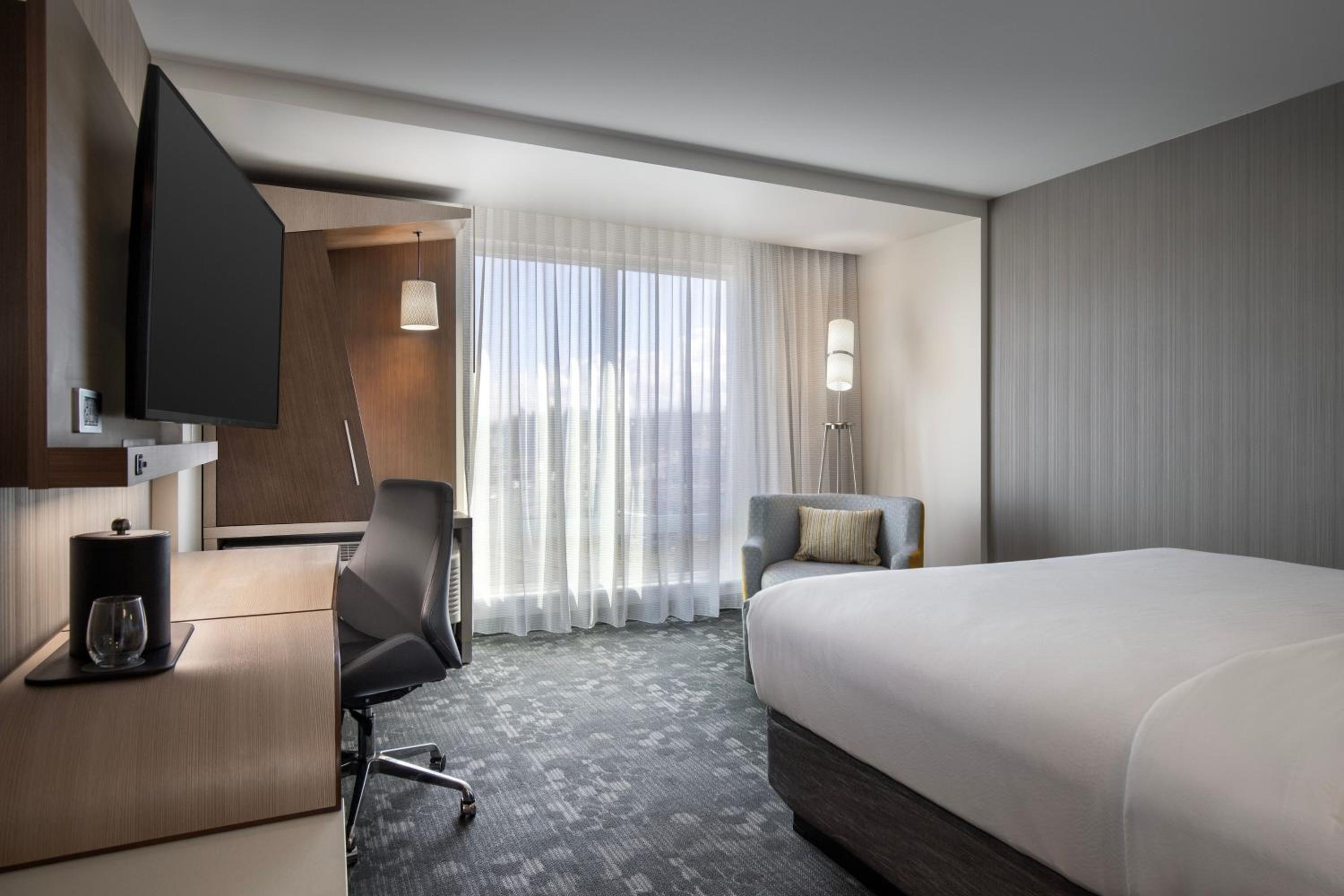 Nanaimo Vacations - Courtyard by Marriott Nanaimo - Property Image 34
