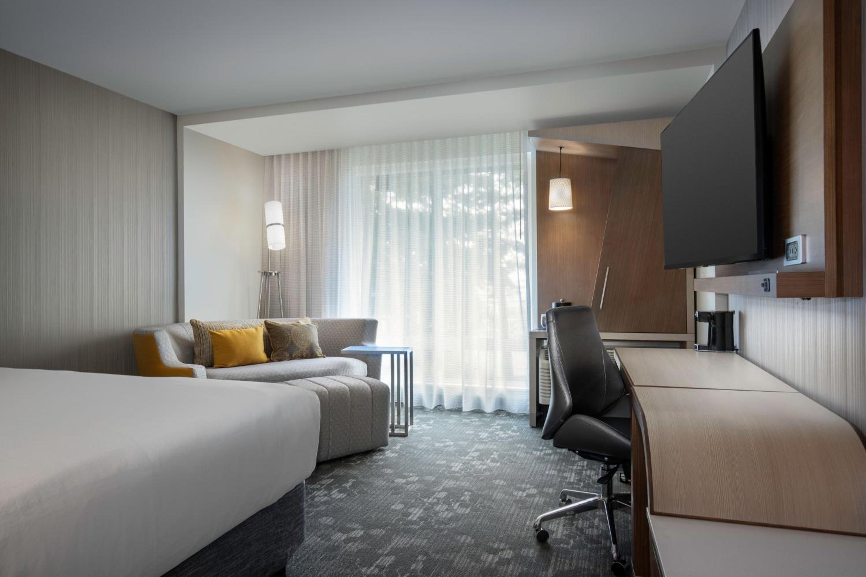 Nanaimo Vacations - Courtyard by Marriott Nanaimo - Property Image 35