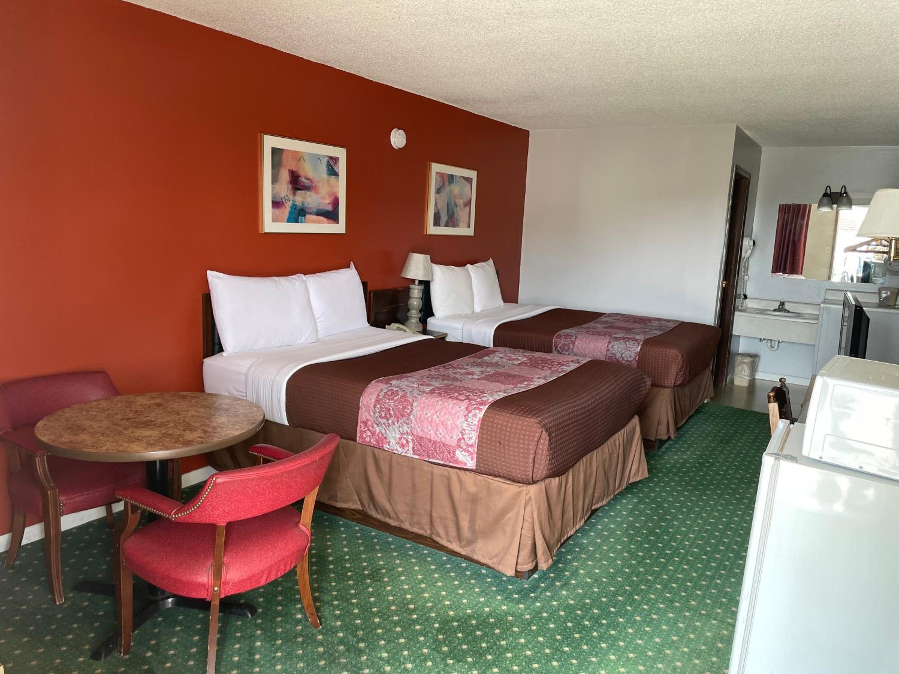 Budget Host Inn