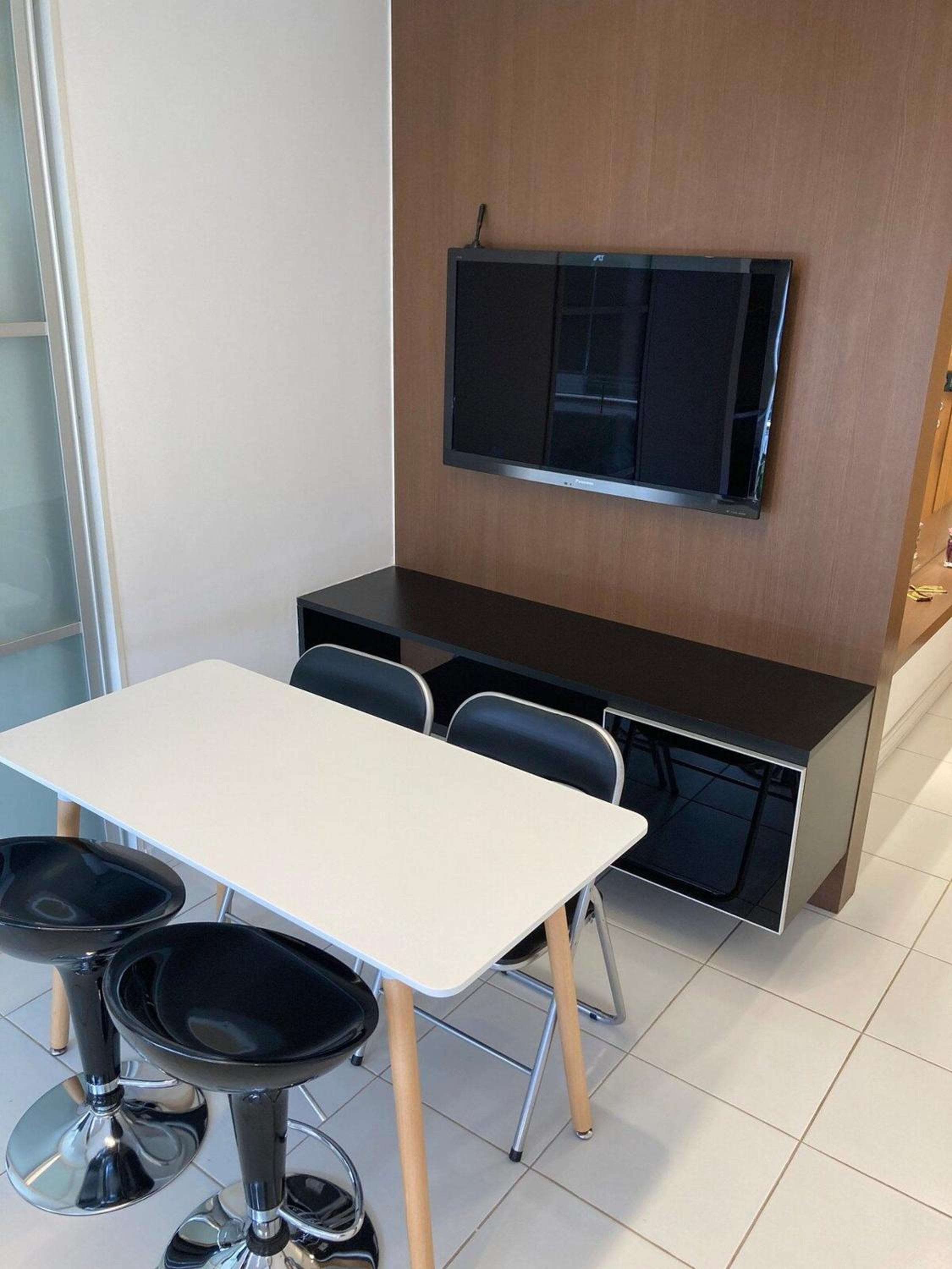 Flats Asa Norte CLN 213 by CentoEdez