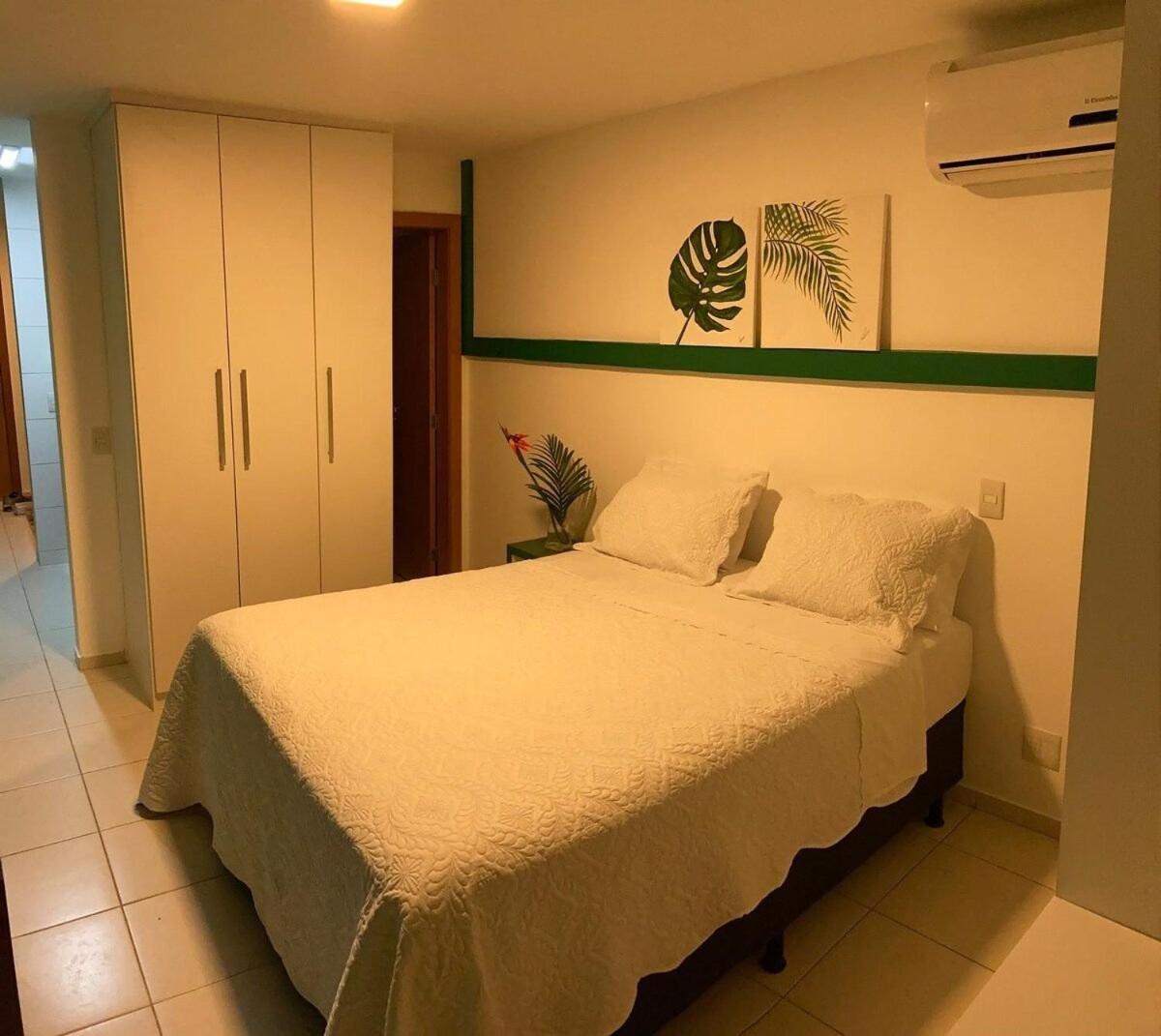 Flats Asa Norte CLN 213 by CentoEdez