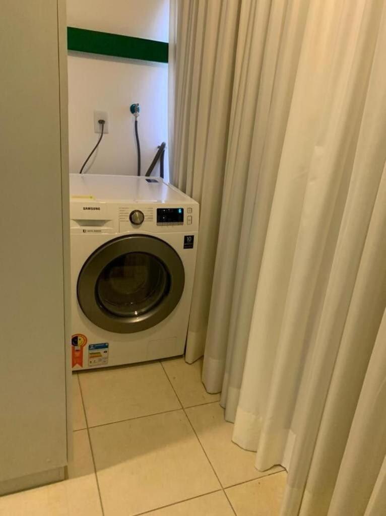 Flats Asa Norte CLN 213 by CentoEdez