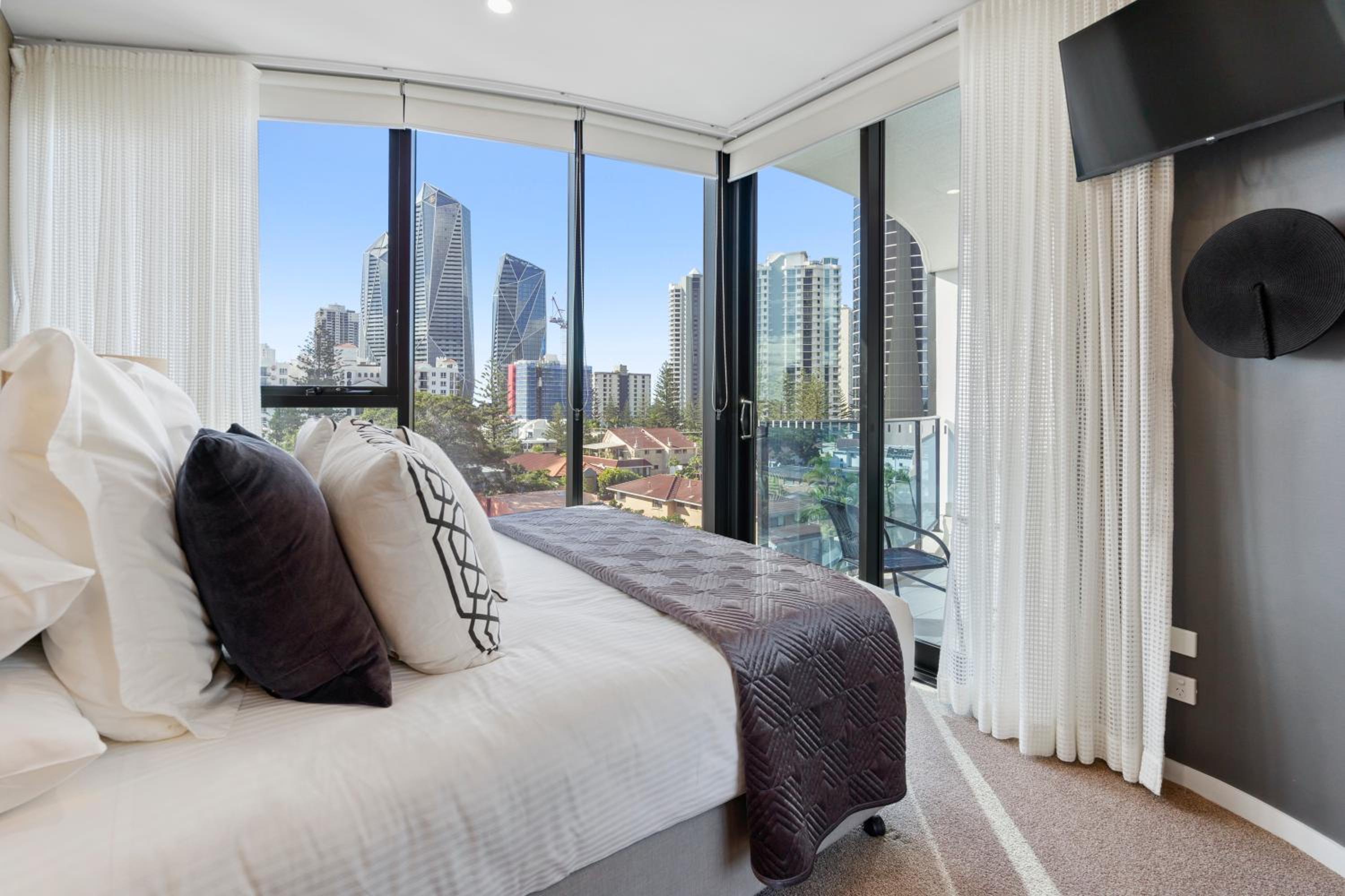 The Gallery Broadbeach Dream Getaway - Optimise BNB