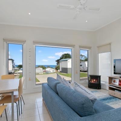 Apollo Bay Ocean View Retreat - Great Ocean Road
