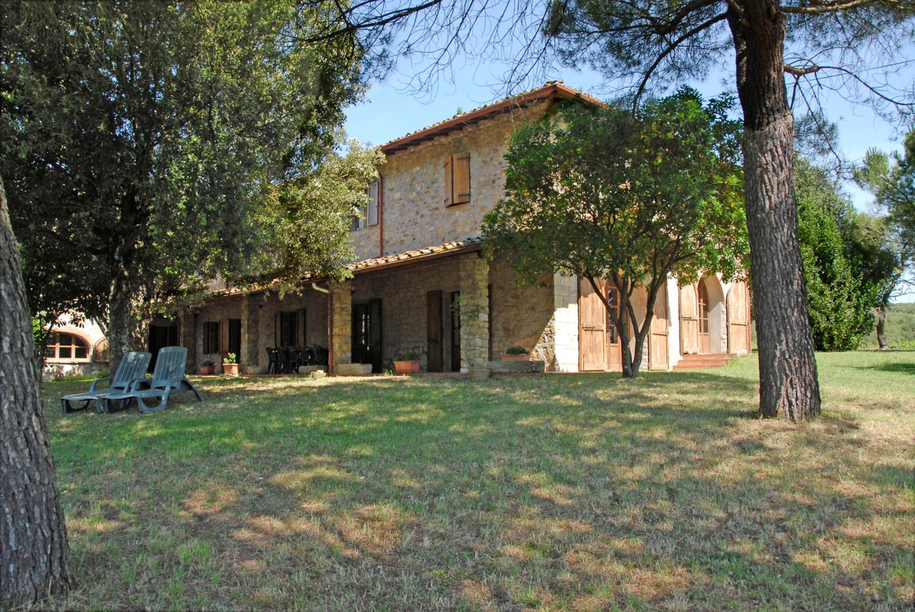 villa I Lecci nel chianti view 4