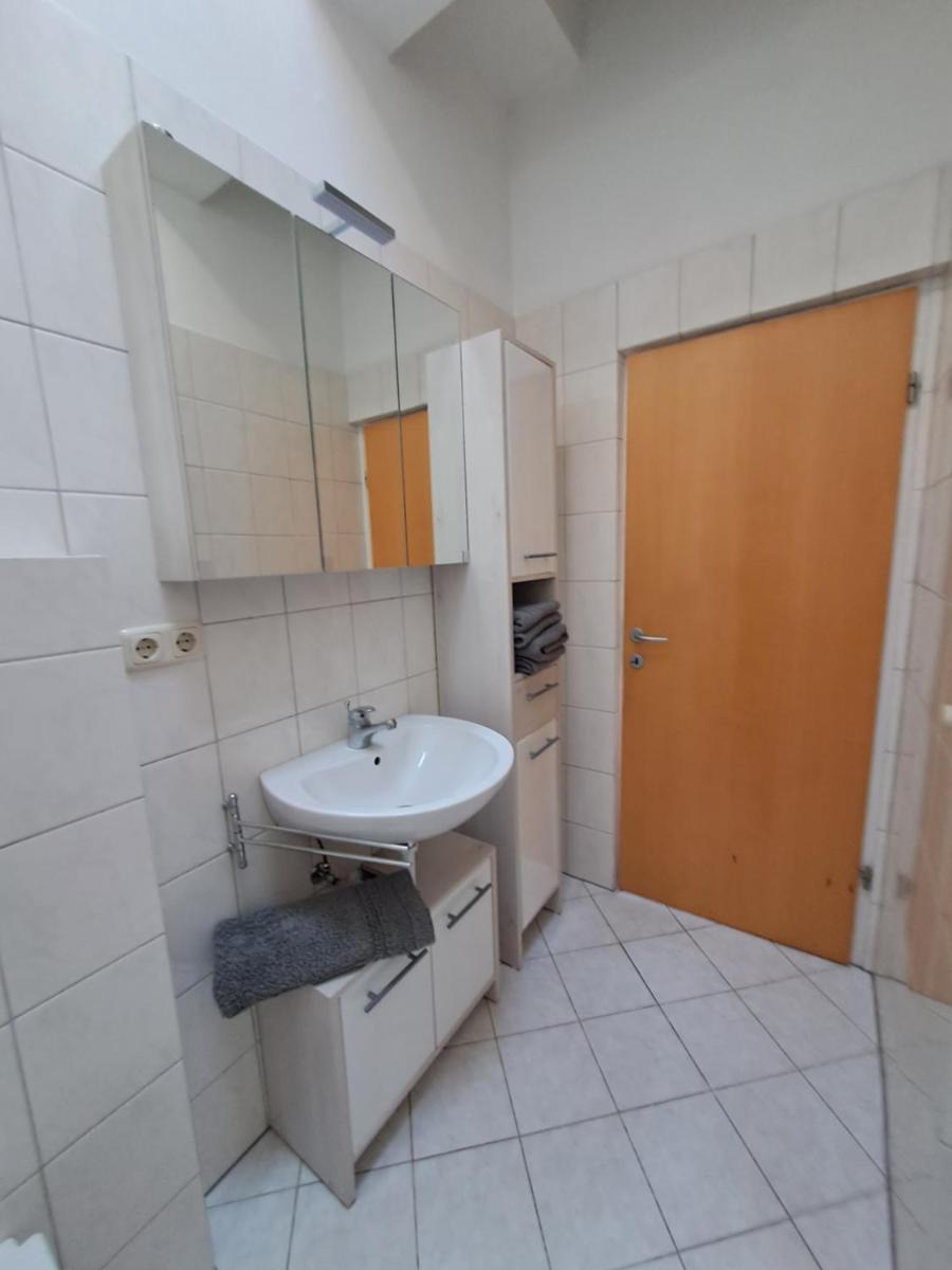 Photo 37
