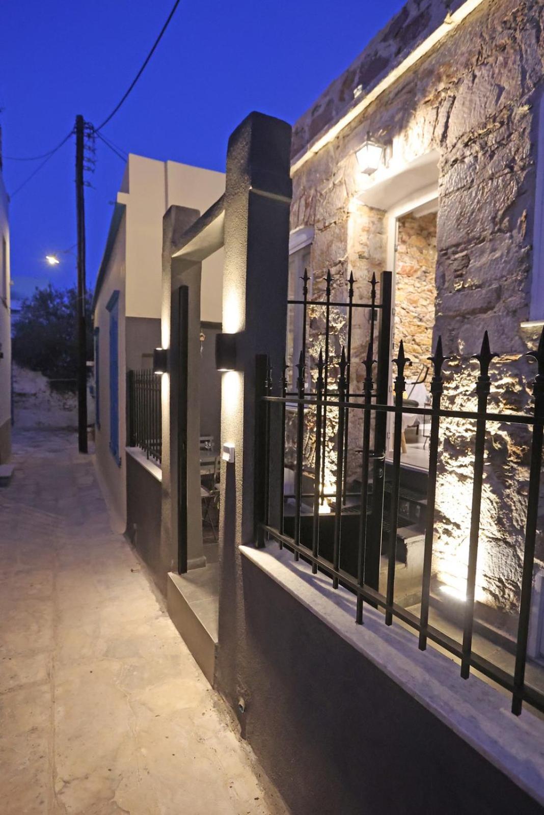 Stones By Syros Bnb