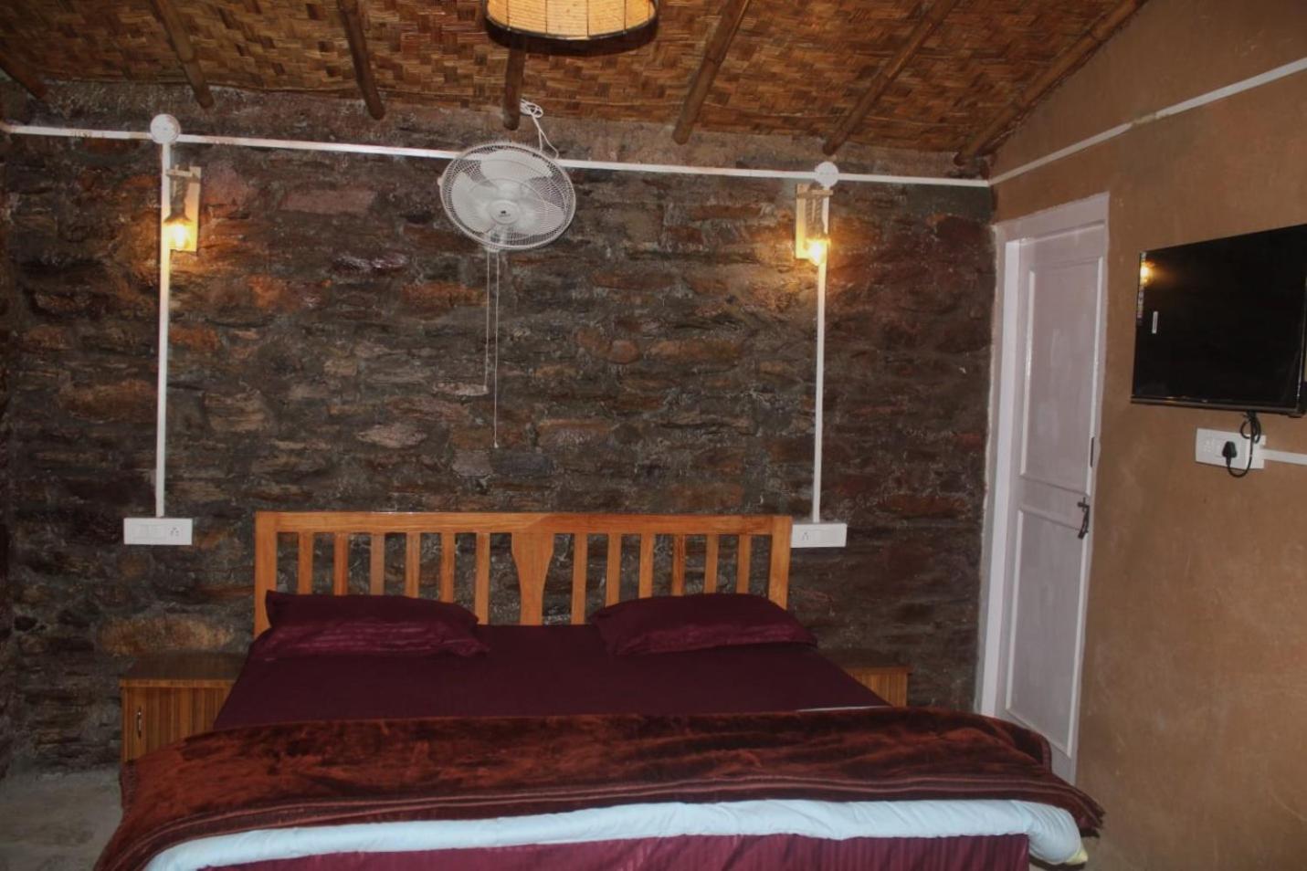 Infinity Hill Village Mukteshwar view 3