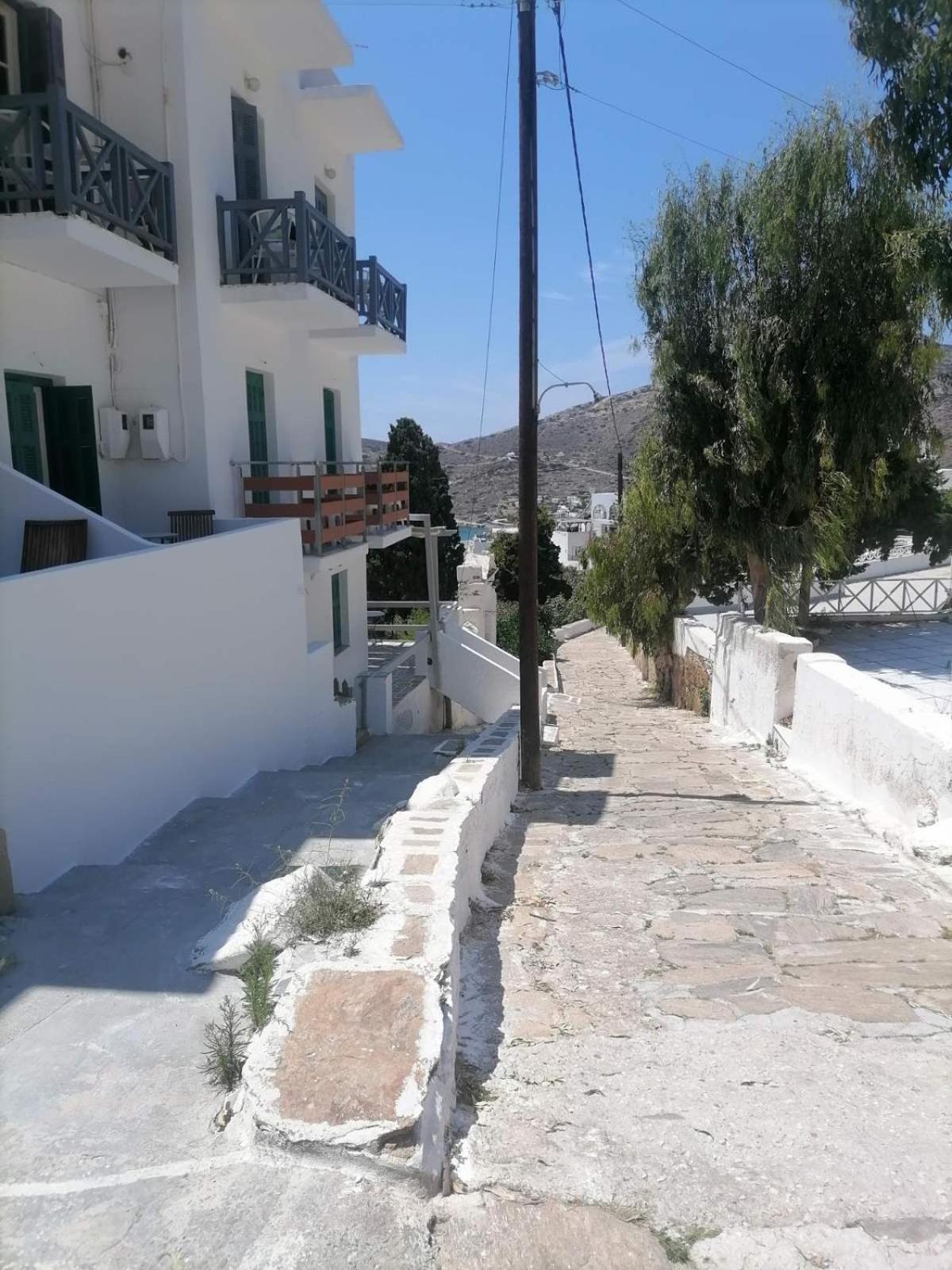 Cyclades sun