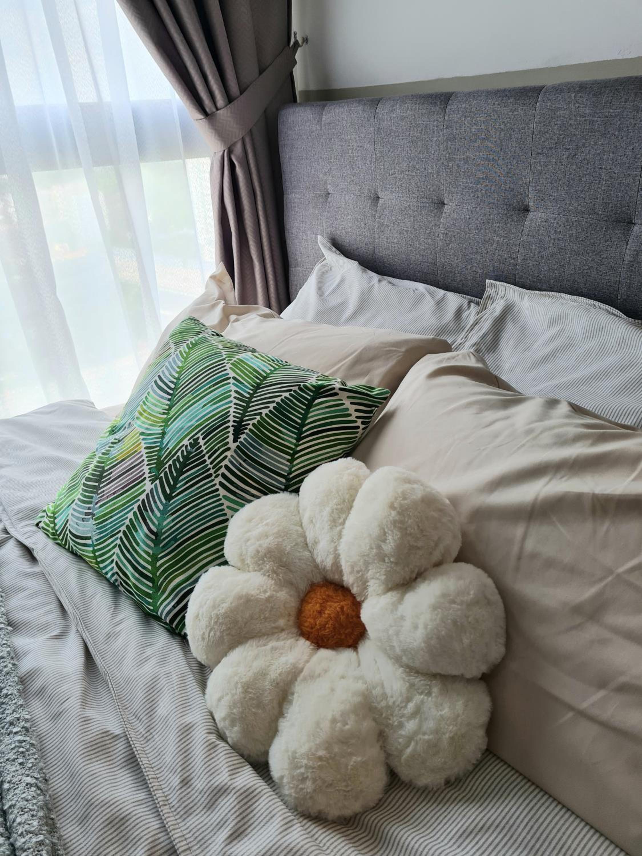 Cozy 2R2B near Gleneagles @ Embassy Row KLCC