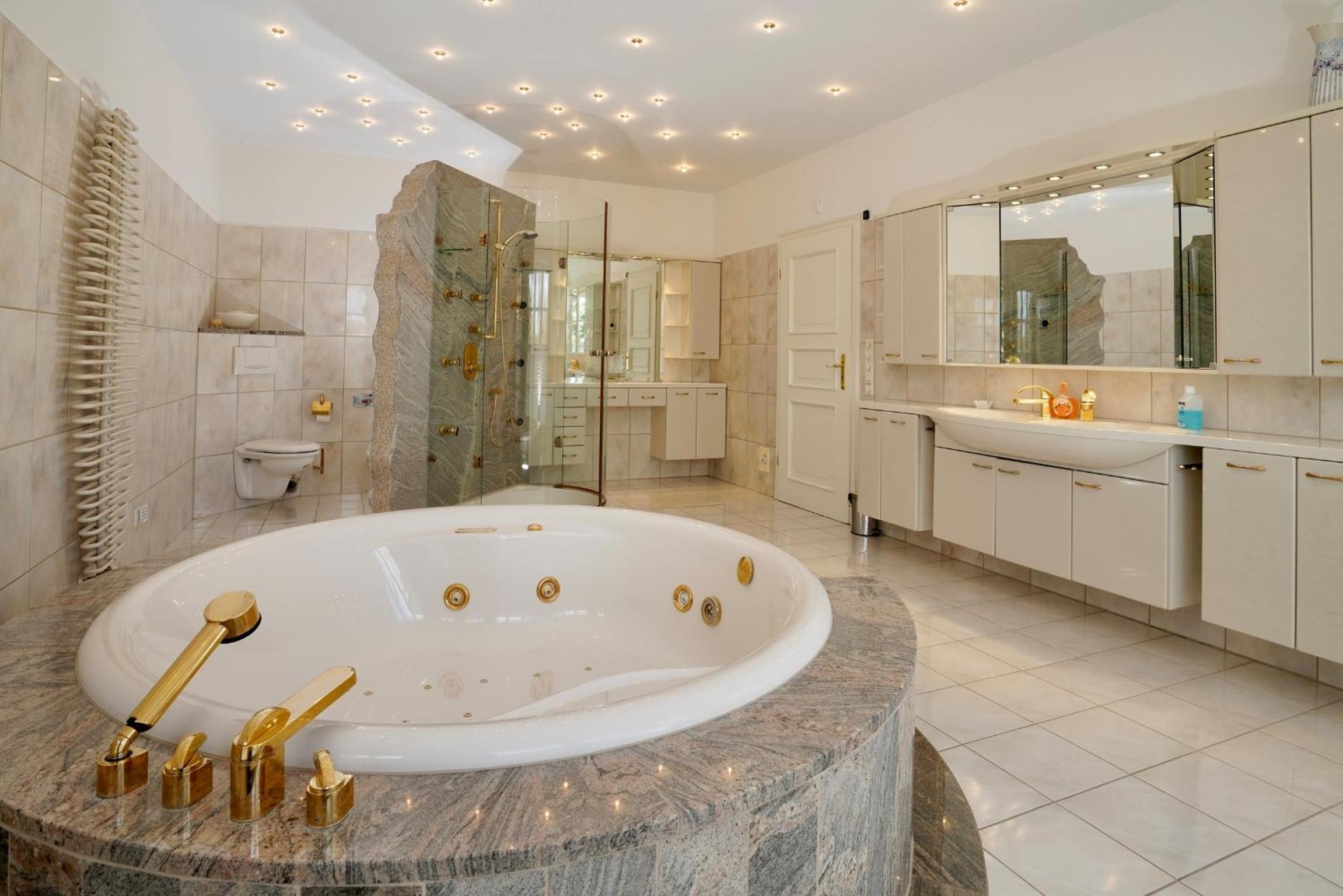 Villa Merle mit privatem Indoorpool