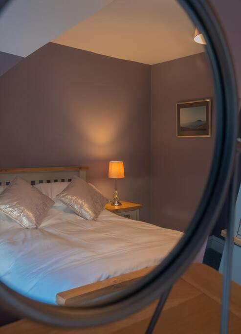 Erwenni, Llanbedrog, Abersoch near beach and pub with hot tub view 5