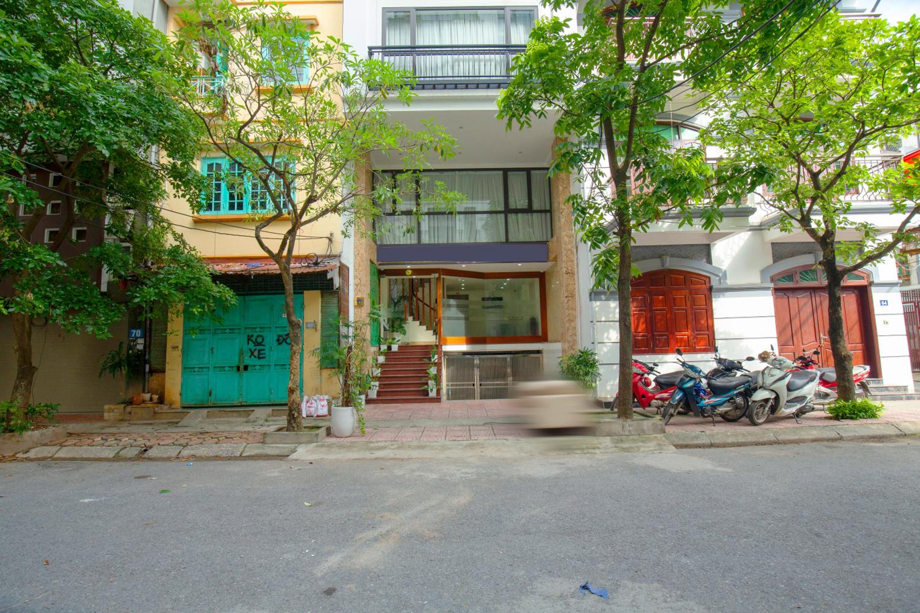 Sumitomo10 Apartment - Lane 12 Dao Tan street