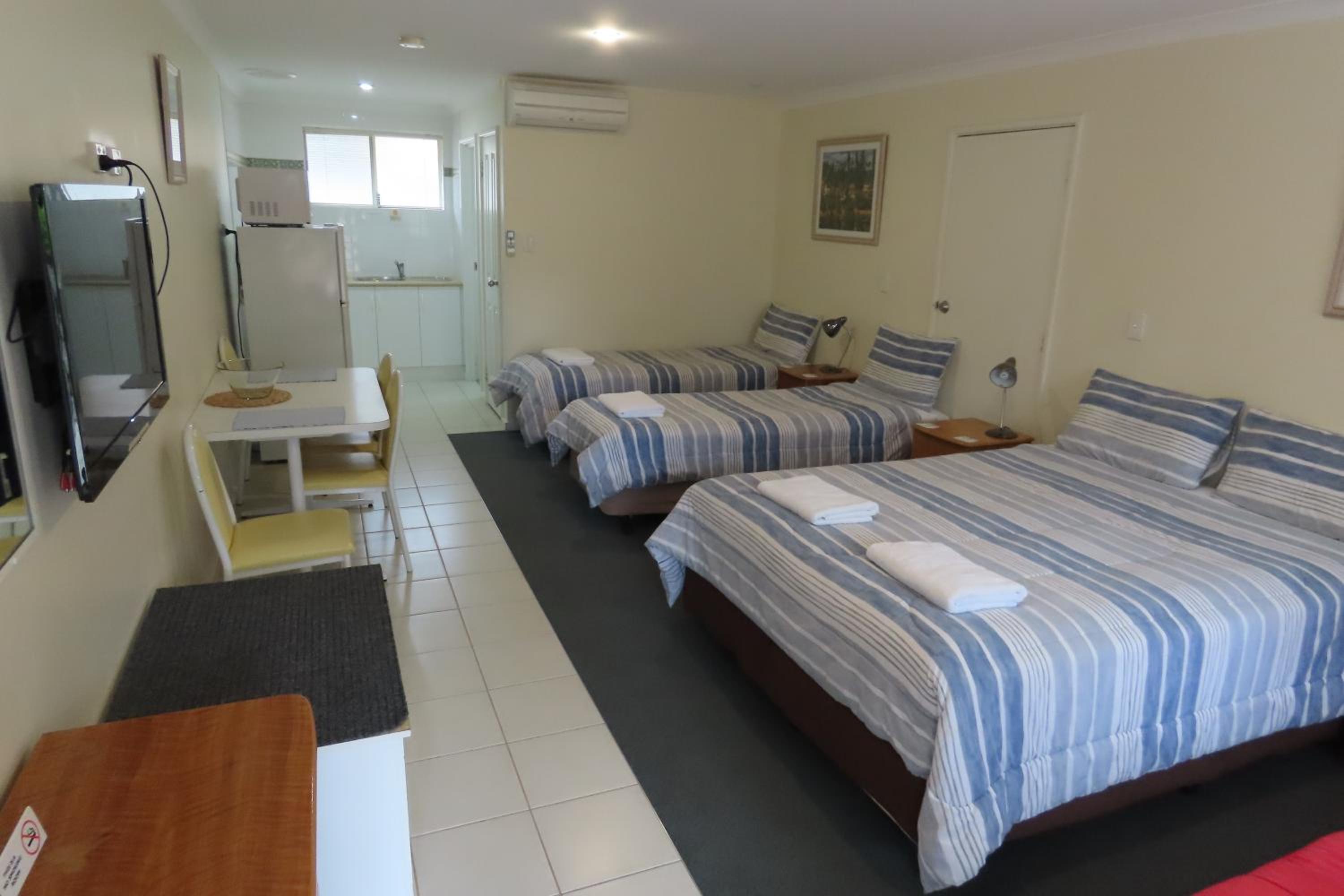 Emu Point Motel
