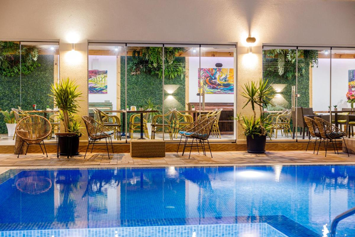 indoor pool