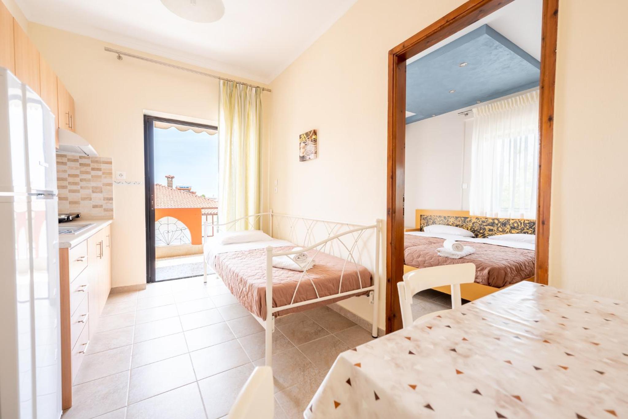 Milonas House Apartments