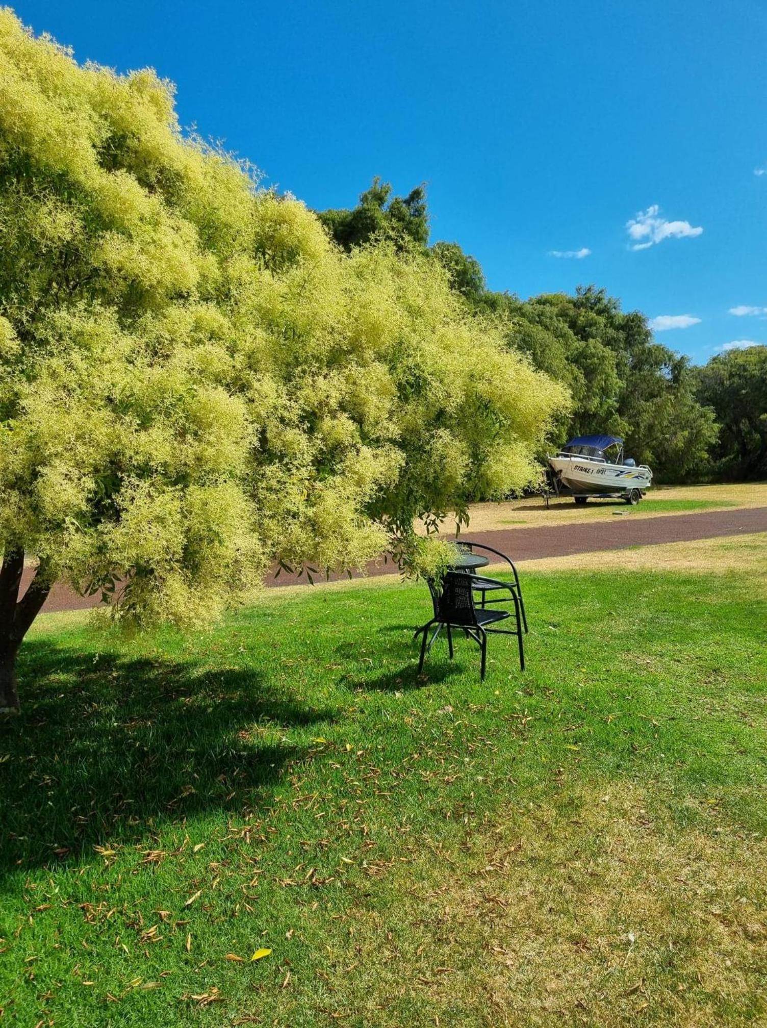 Emu Point Motel