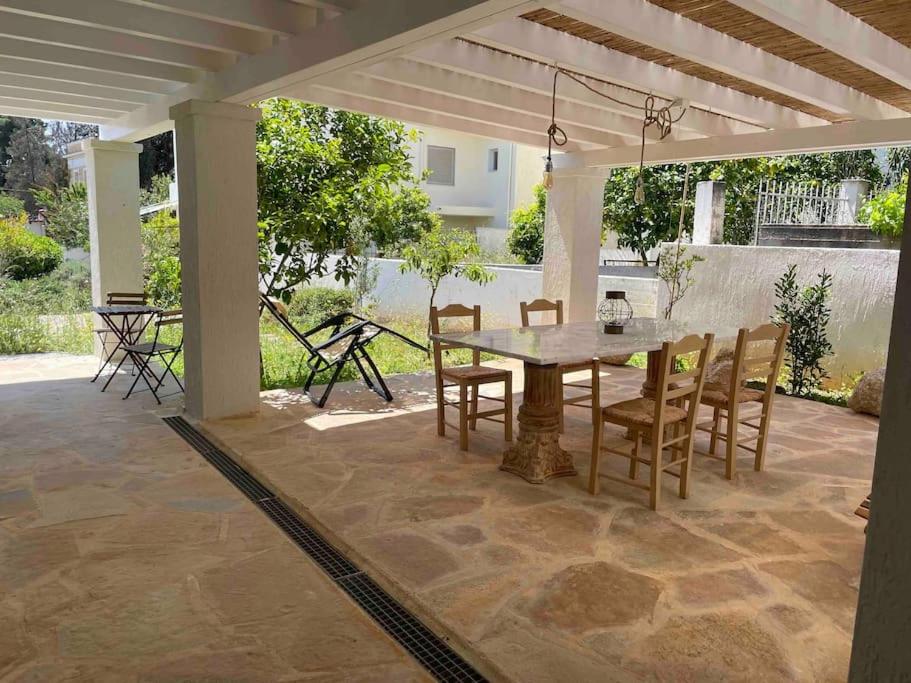 OctopusGarden Apartments Porto Cheli